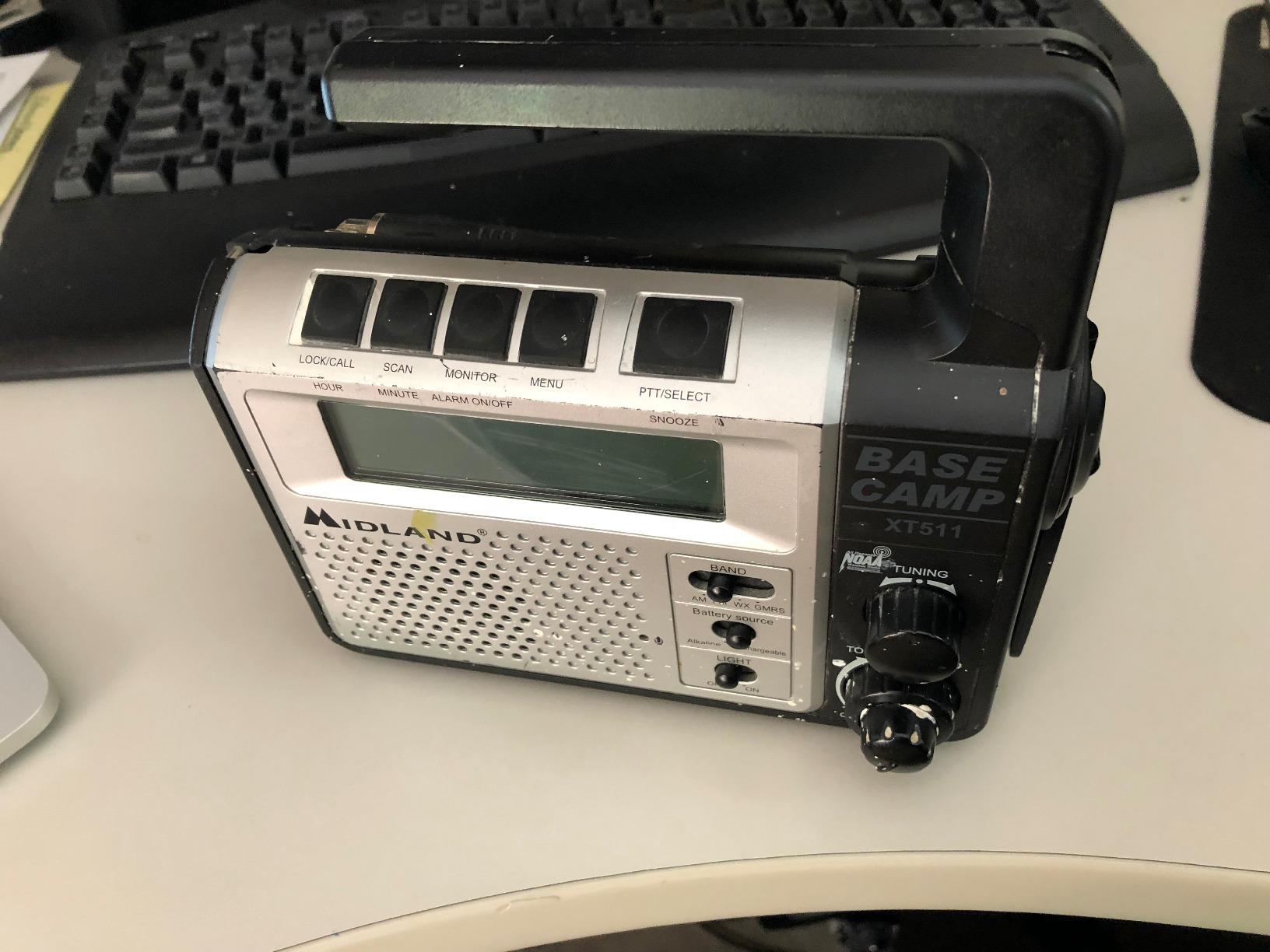 Midland XT511 - Emergency Radio - 22 Channel Two-Way Base Camp Radio with 5 Power Options, 121 Privacy Codes, 3-LED Flashlight & NOAA Weather Scan + Alert - Gray/Black customer photo 1