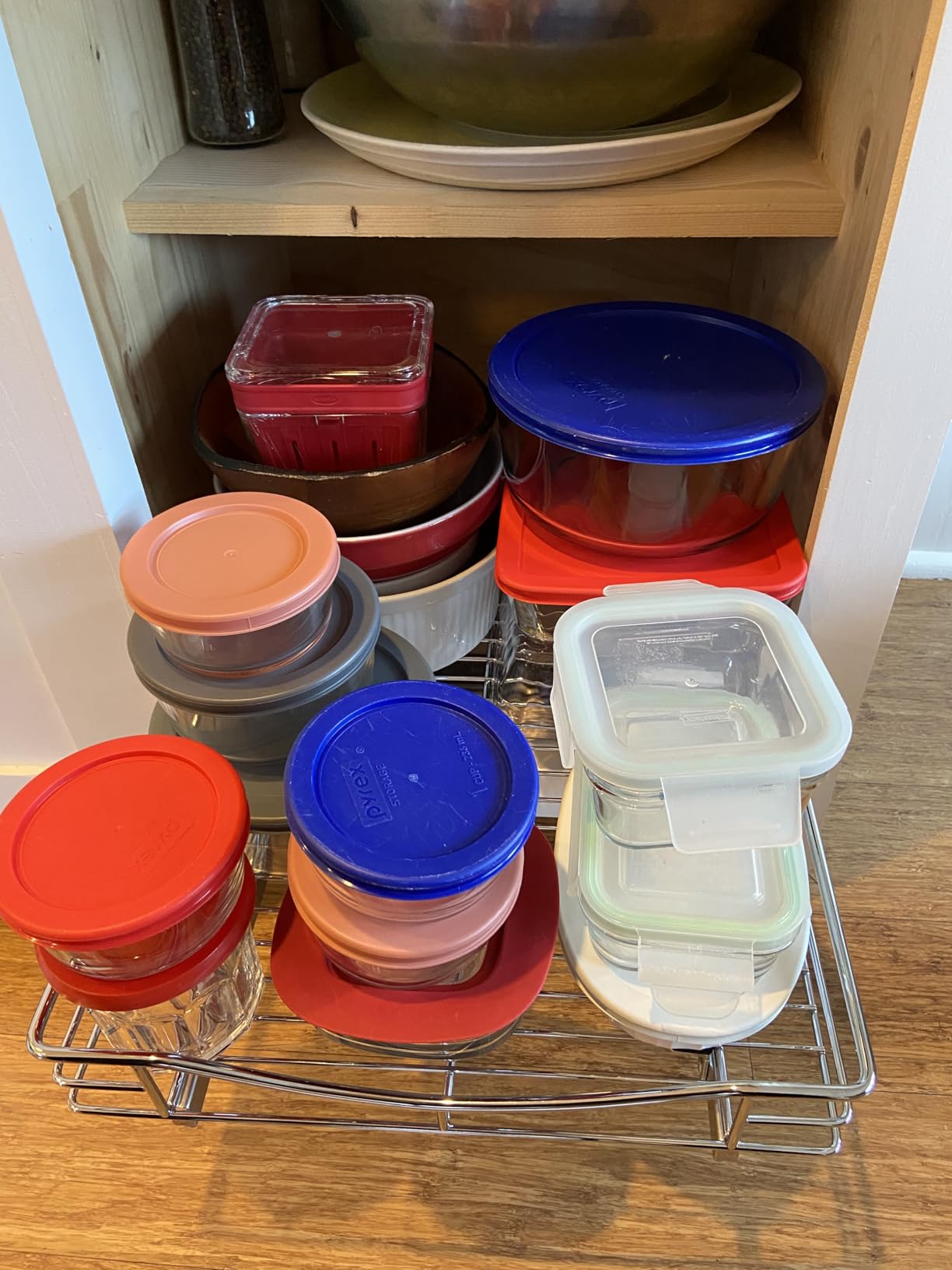 LYNK PROFESSIONAL Pull Out Cabinet Organizer, 17