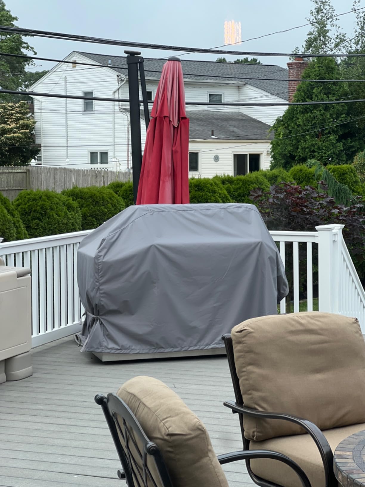 Covermates Elite Grill Cover - All-Weather Heavy Duty Outdoor BBQ Cover with Water-Resistant 300D Polyester, Adjustable Drawcord & Buckle Straps, Mesh Vent, UV-Resistant Protection, 53 Inch, Khaki customer photo 2