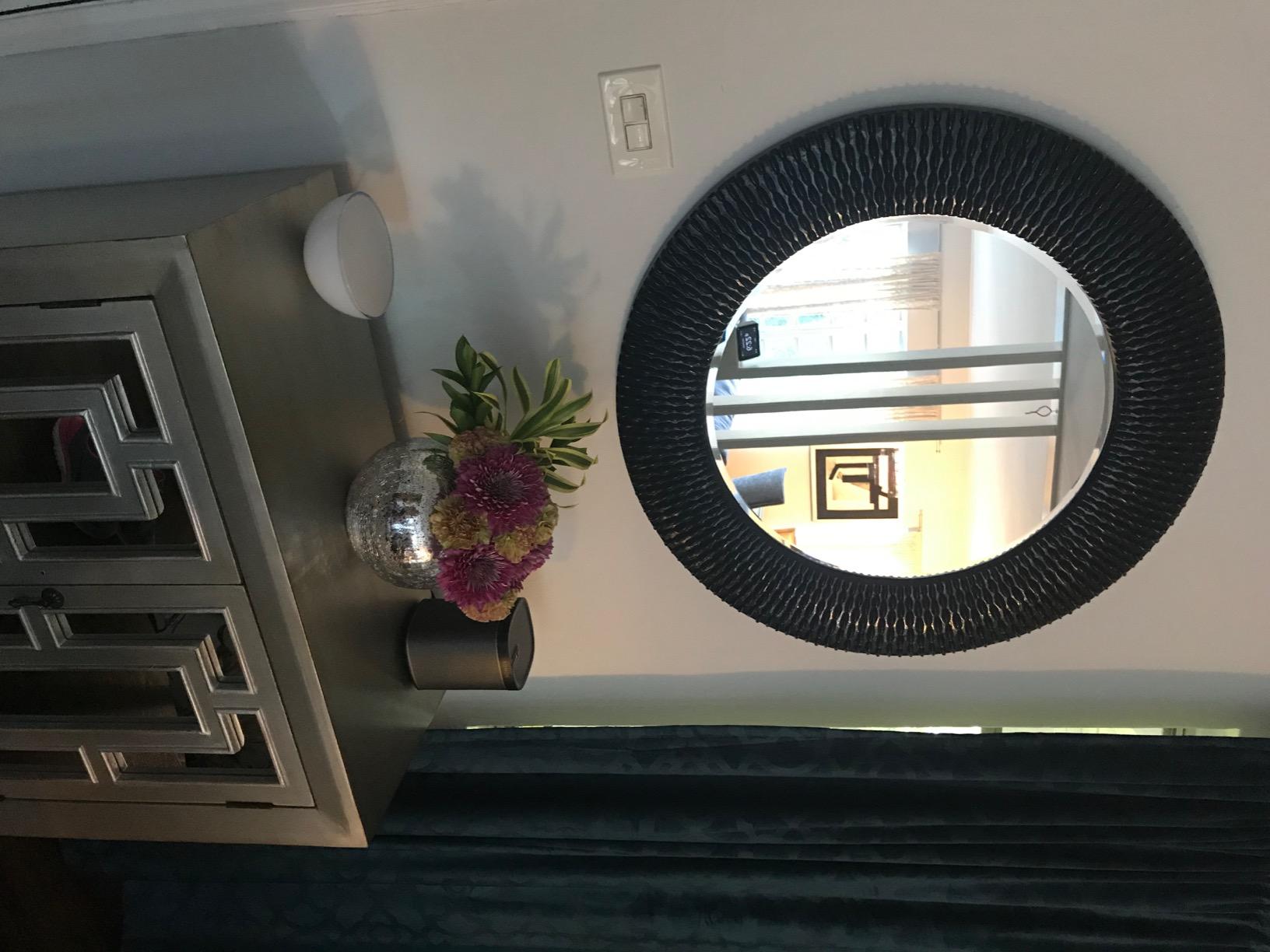 Howard Elliott Bergman Big Round Mirror for Wall Decor, Silver Glossy Mirror with Starburst Effect, Modern Large Circular Hanging Wall Vanity Mirror for Living Room, Bathroom or Entryway, 54 x 54 Inch customer photo 1
