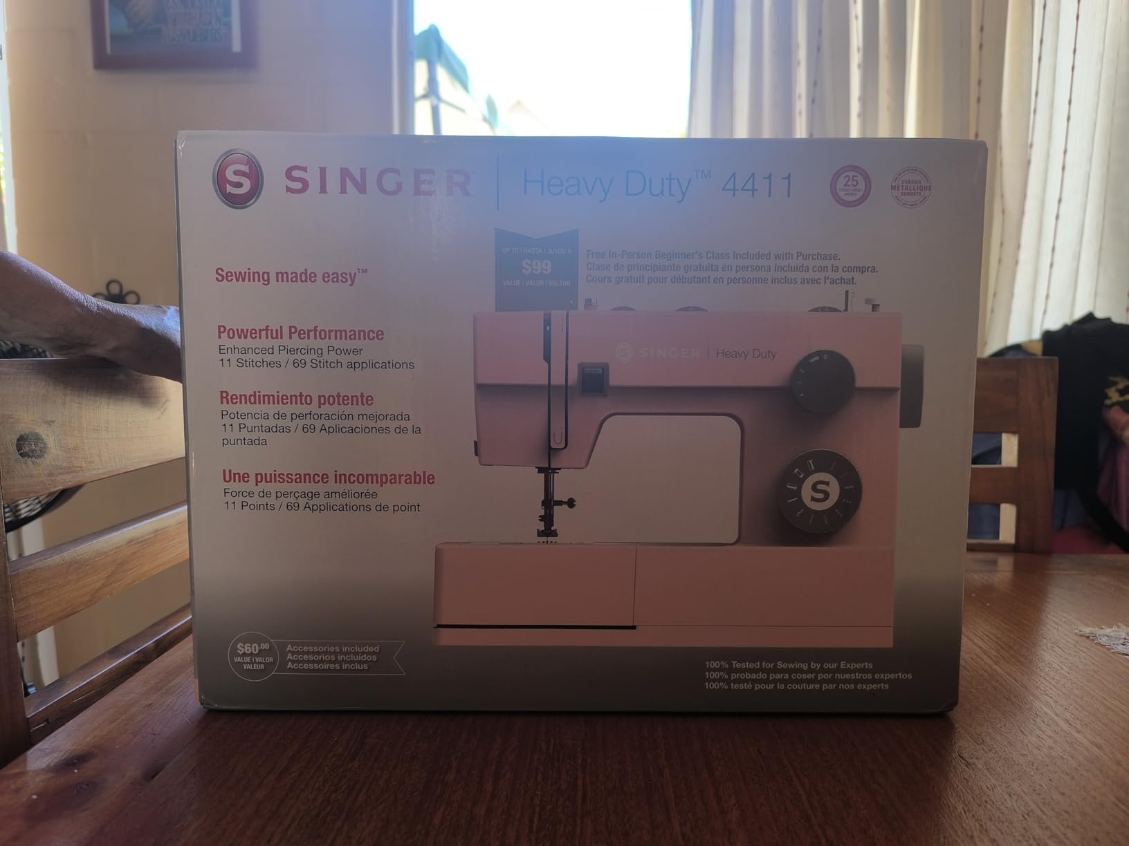 SINGER Heavy Duty 4411 High Speed Sewing Machine - 11 Built-In Stitches, 1100 Stitches/Min customer photo 2