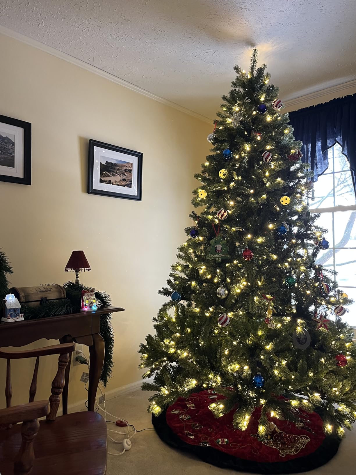 Pre-Lit 'Feel Real' Artificial Full Downswept Christmas Tree, Douglas Fir, Dual Color LED Lights, 7.5 feet customer photo 1