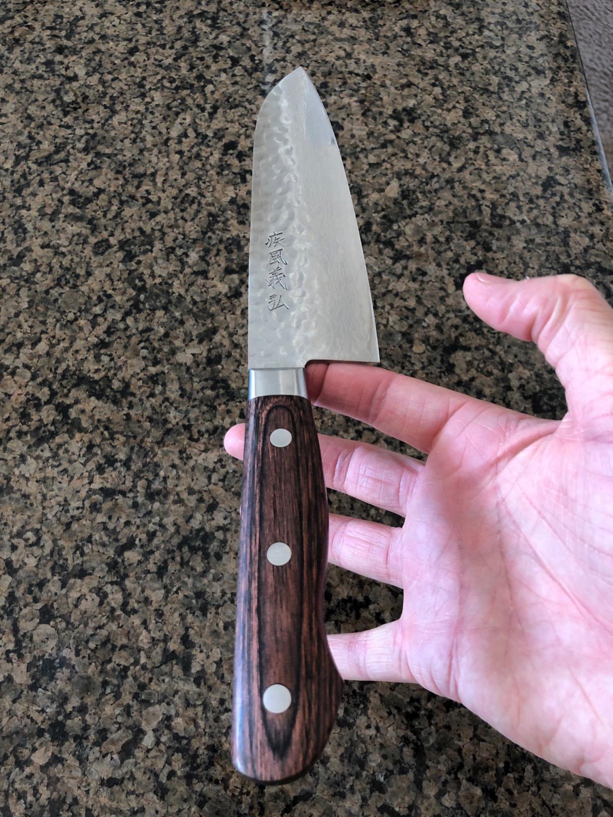 Yoshihiro VG10 16 Layer Hammered Damascus Stainless Steel Santoku Chefs Knife (7