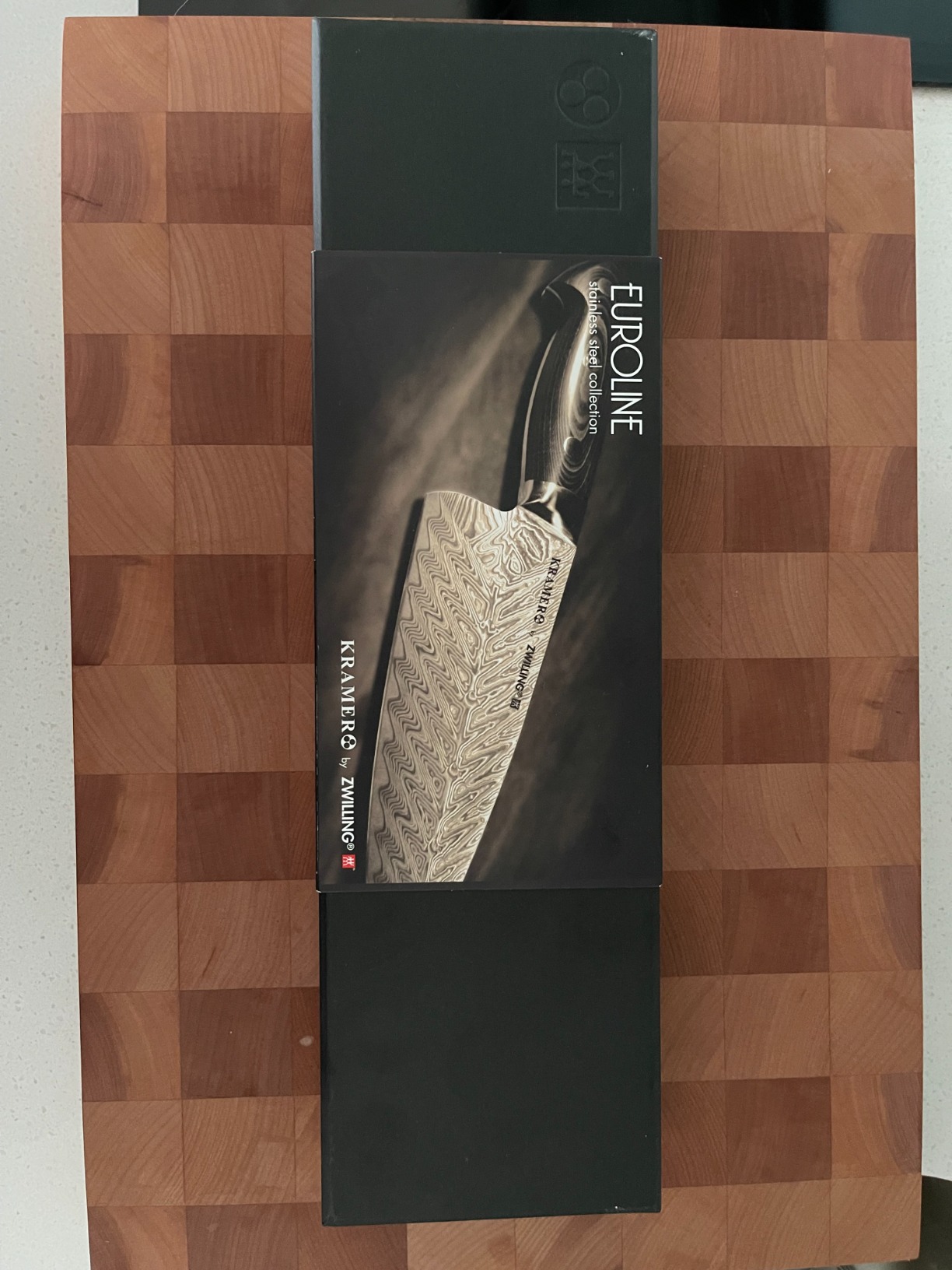 KRAMER by ZWILLING EUROLINE Damascus Collection 7-inch Santoku Knife customer photo 1