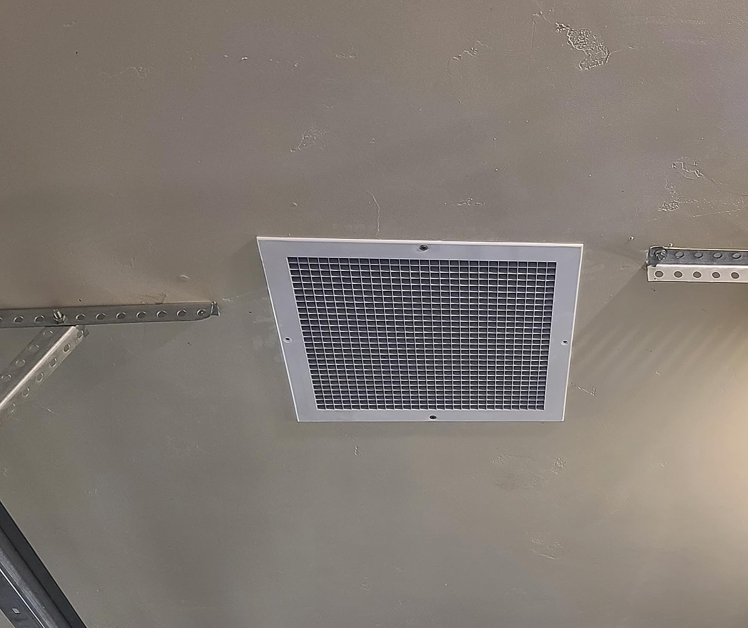 Quietcool GA ES-1500 Garage Whole House Fan - 1452 CFM - 47 Watts - Integrated Fire Damper - Wireless RF Control - 20ft Power Cord - Plug-and-play - Covers up to Three Car Garage customer photo 1