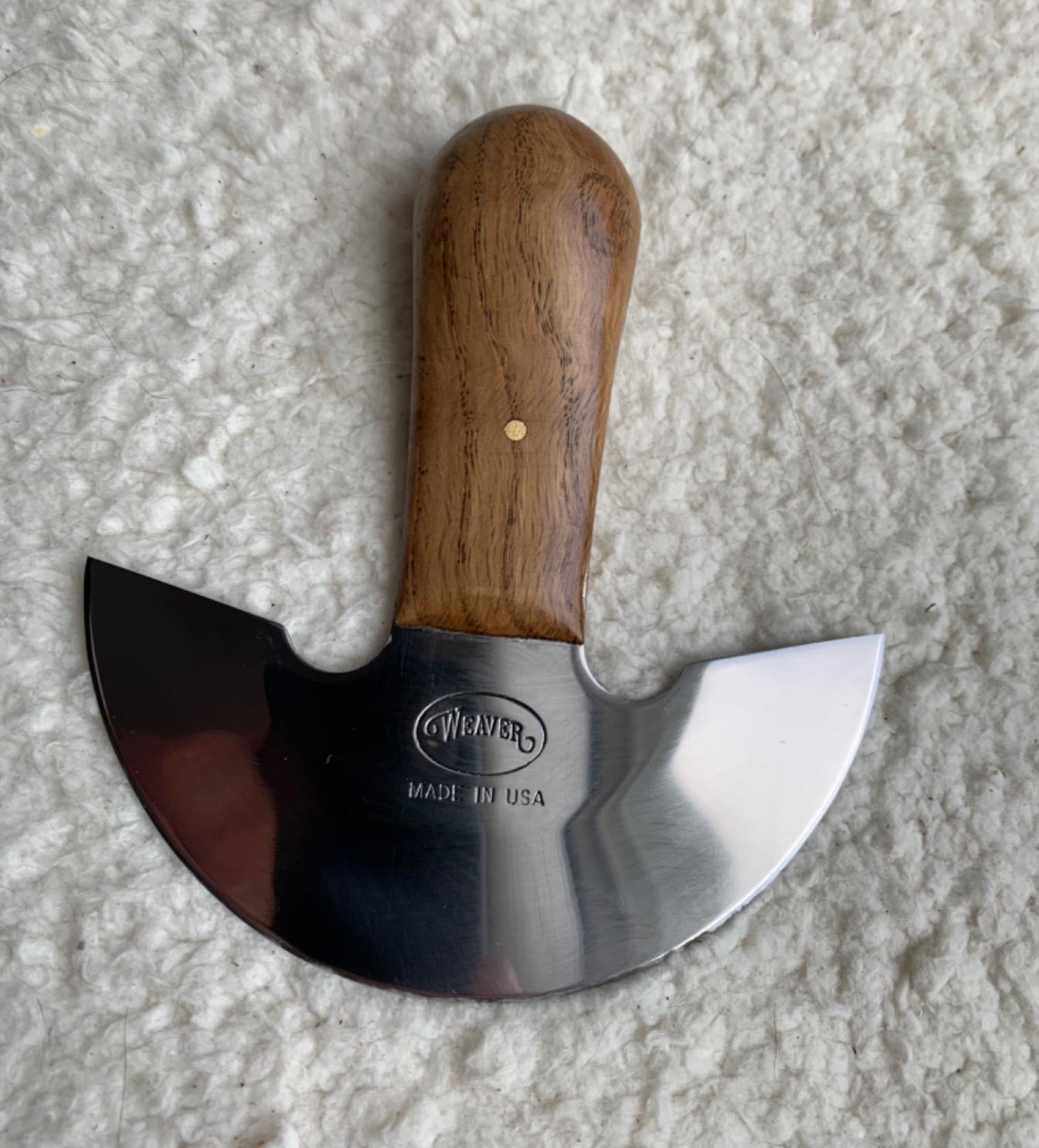 Weaver Leather Supply Master Tool Round Knife, 4-7/8 inch, Hand-Forged Leather Cutting Tool with White Oak Handle, Head Knife for Strips, Skiving, and More customer photo 2