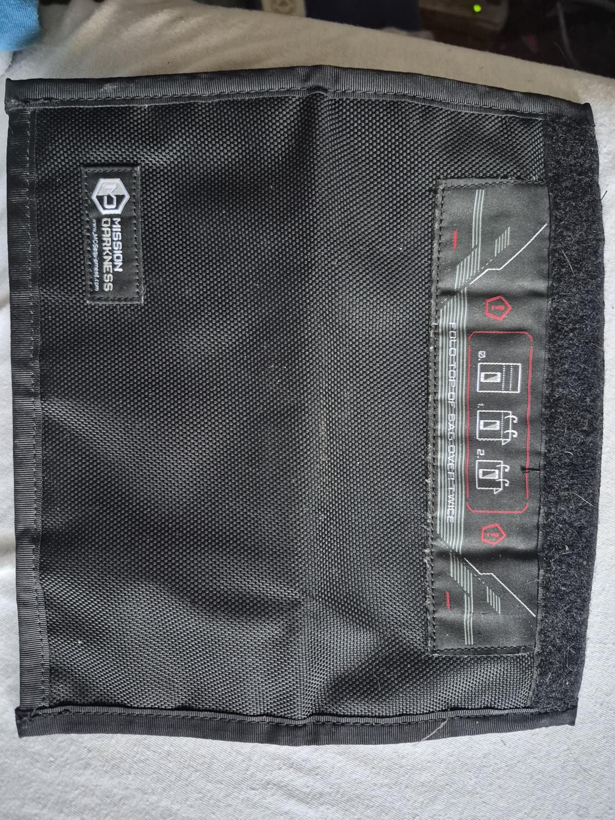 Mission Darkness Non-Window Faraday Bag for Phones - Signal Blocking Faraday Cage Prevents Hacking Tracking Spying, Device Shielding for Law Enforcement Military Digital Forensics, EMP CME Protection customer photo 2
