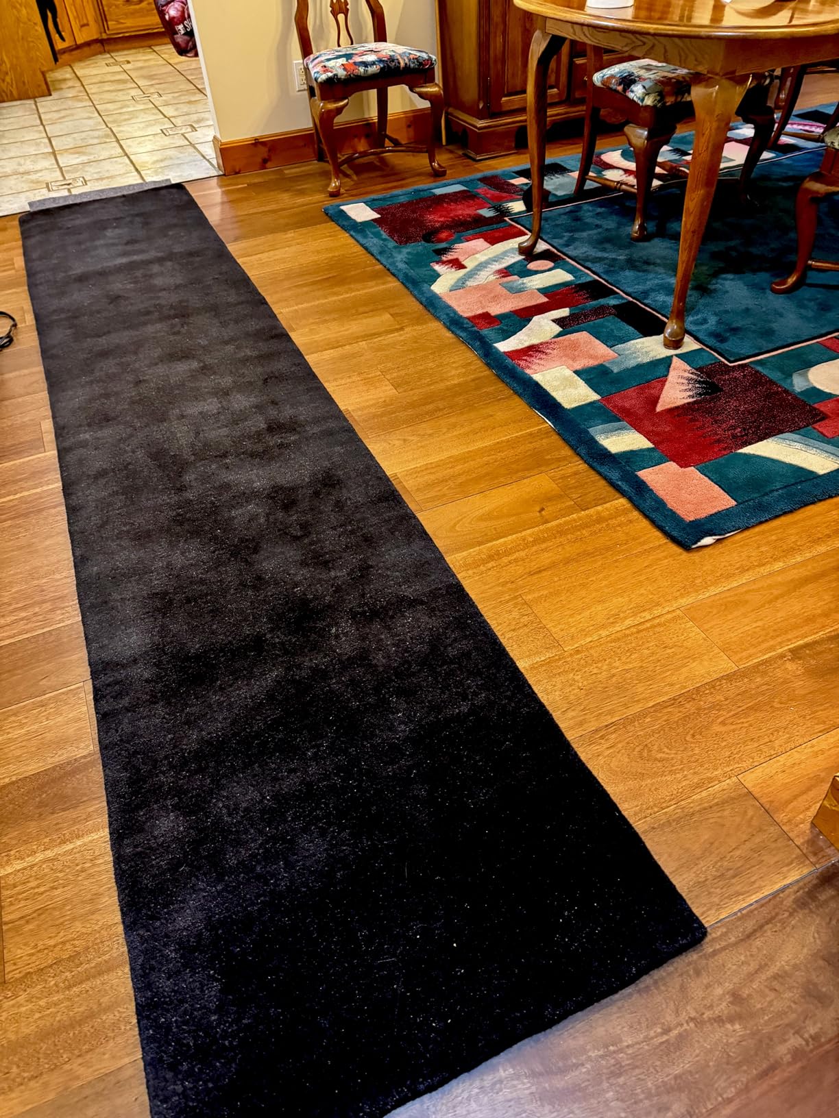 SAFAVIEH Himalaya Collection Area Rug - 9' x 12', Taupe, Handmade Wool, Ideal for High Traffic Areas (HIM820B) customer photo 1