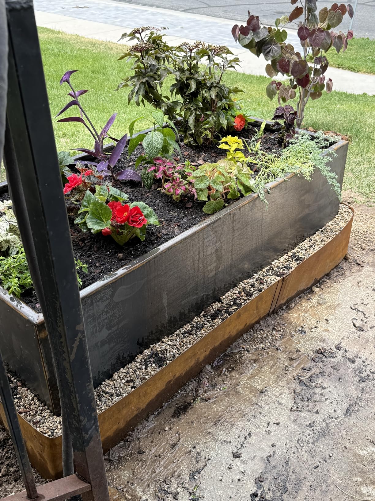 Veradek Corten Steel Series Raised Garden Bed - Large Metal Flower Bed for Outdoor Gardens | Naturally Rusting Steel for All-Weather Use | Modern Rustic Decor for Fruits, Vegetables, Herbs customer photo 1