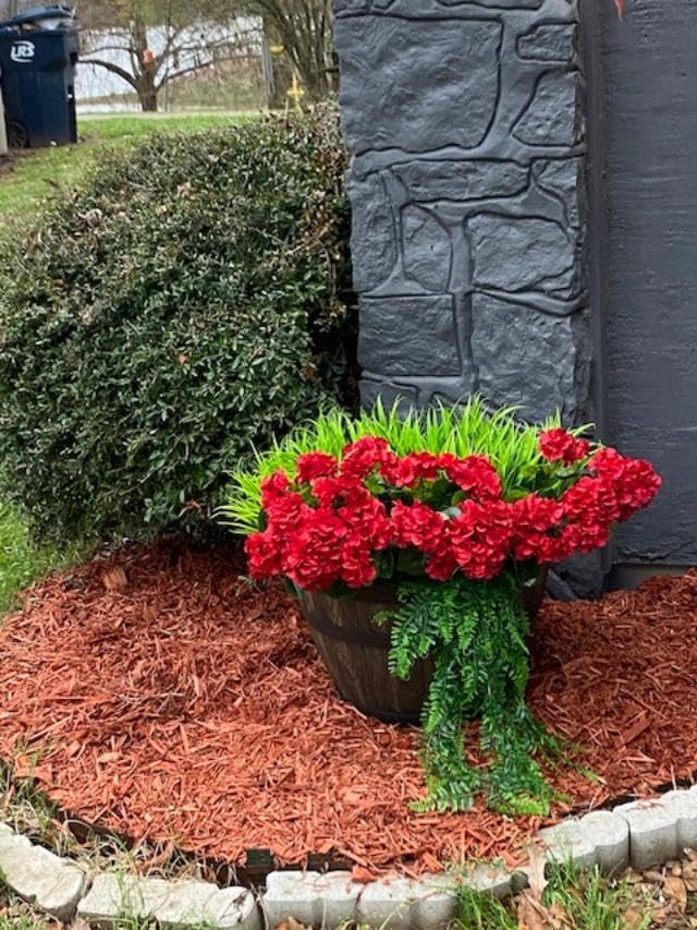 Nearly Natural Geranium Artificial Bush, UV Resistant, Set of 3 (Indoor/Outdoor) customer photo 1