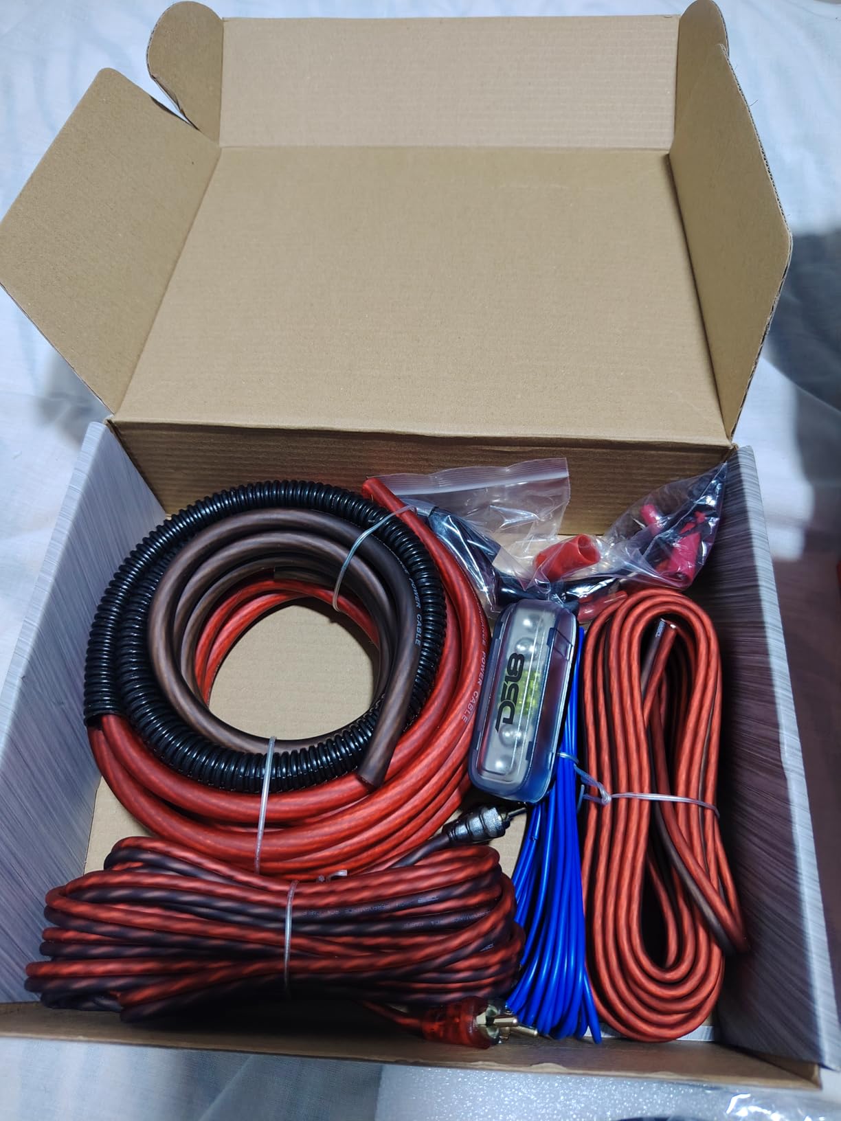 DS18 AK4 Complete 4 Gauge CCA Amplifier Installation Wiring Kit - 1200W for 1 Amplifier customer photo 2
