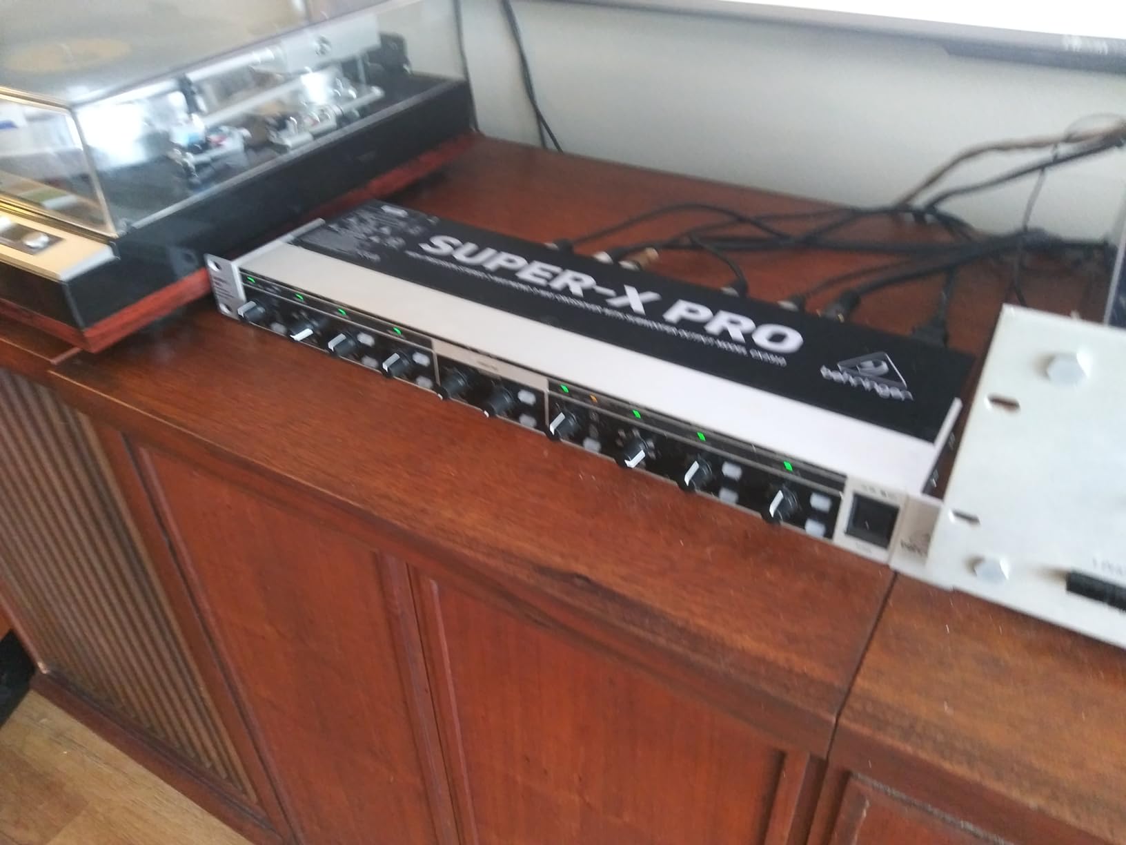 SUPER-X PRO CX2310 Professional High-Precision Stereo 2-Way/Mono 3-Way Crossover with Subwoofer Output customer photo 2