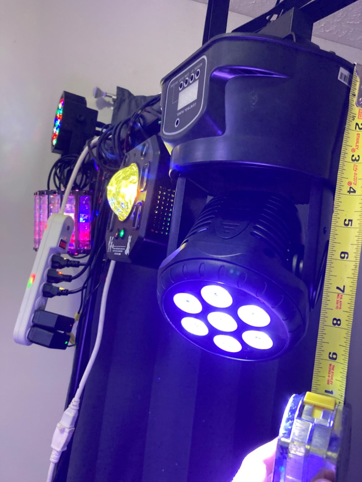 BETOPPER Moving Head RGBW, DJ Lights, Sound Activated/DMX Lighting, Moving Head Lights for Stage, Party, Live, DJ, Bar, Disco Lighting (7x8W 4 Packs) customer photo 2