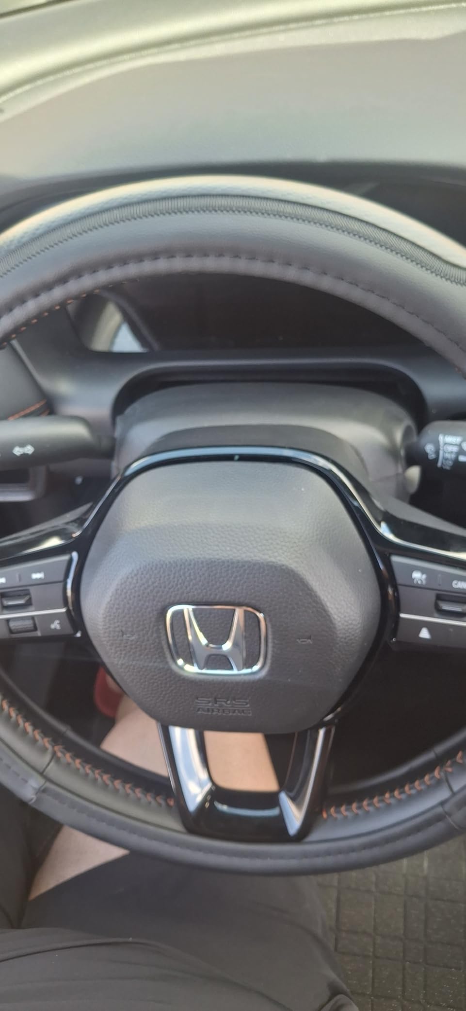Magnelex Microfiber Leather Steering Wheel Cover - Black. Heat Resistant Anti-Slip Car Wheel Wrap - Compatible with Most Makes and Models of Cars and Trucks with 14.5 to 15 Inch Steering Wheels customer photo 1