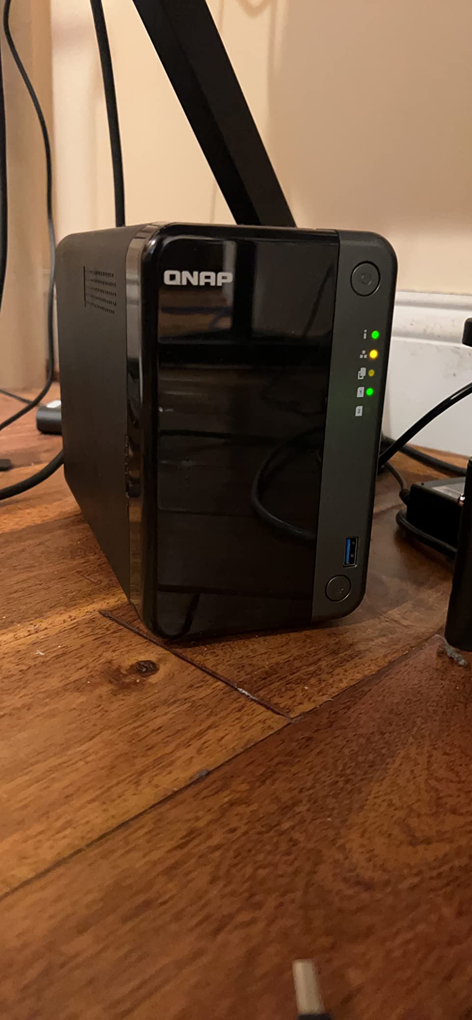 QNAP TS-253D-4G 2 Bay NAS for Professionals with Intel Celeron J4125 CPU and Two 2.5GbE Ports customer photo 1