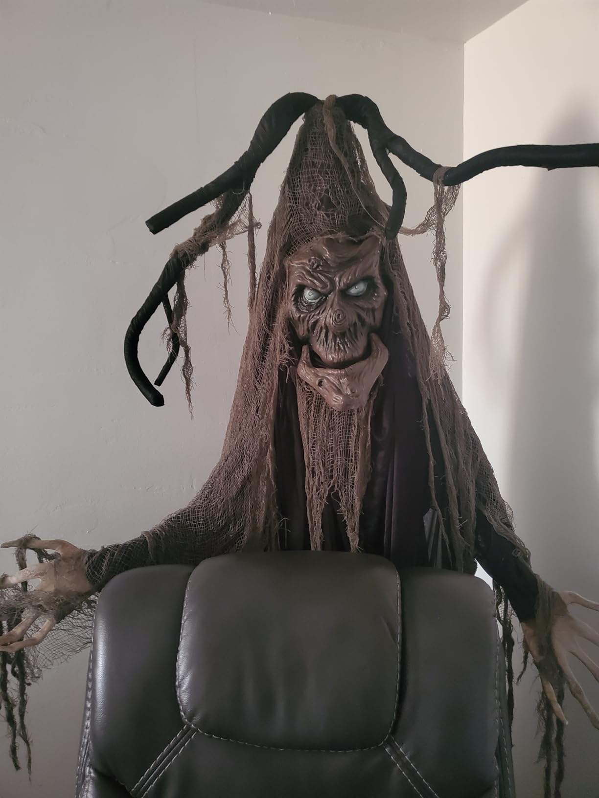 Haunted Hill Farm Life-Size Scary Talking Tree Man Halloween Animatronic with Touch Activated Lights and Sound customer photo 1