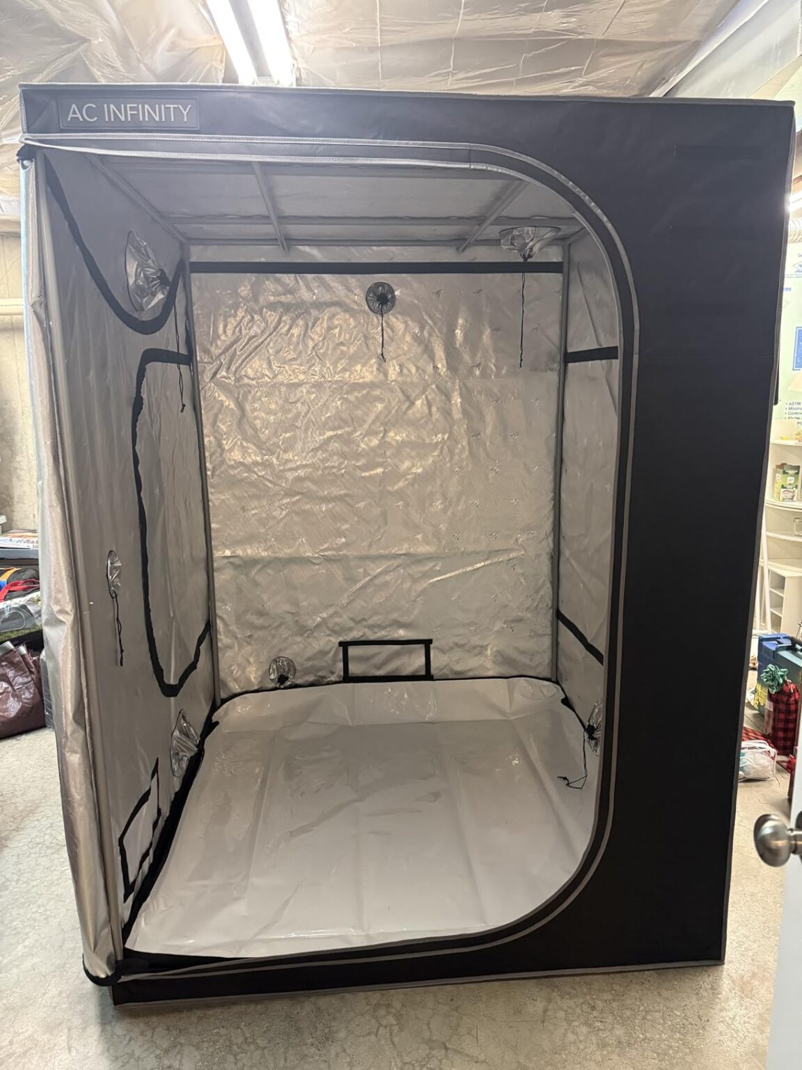 13 Best Plant Grow Tents for Cannabis Growers (September 2026) Expert ...