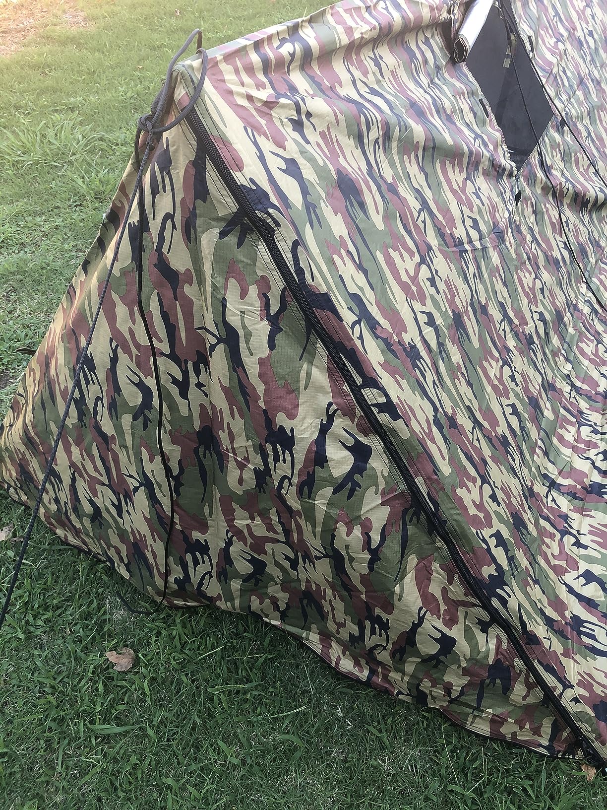 LYN Extra Large Zipper Reusable Survival Emergency Shelter Tent,Thermal Waterproof Fireproof Lightweight Bugout, with Paracord+Stake for Camping,First Aid,Hiking&Bushcraft customer photo 1