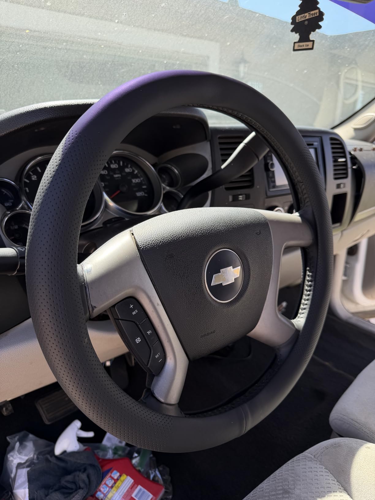 LKWLIKEI Nappa Premium Leather car Steering Wheel Cover, Non-Slip, Breathable, Universal 15 inches, Black. customer photo 2