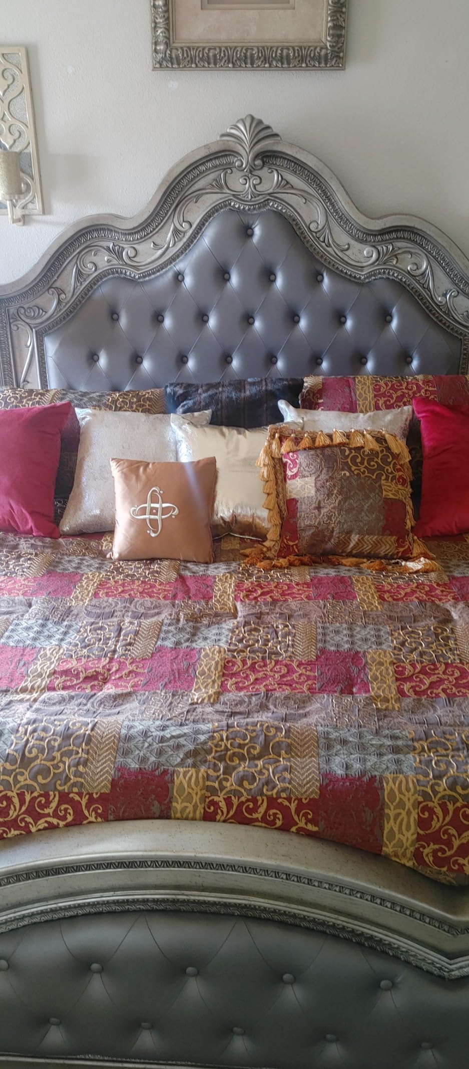 Loom and Mill 9-Piece Jacquard Comforter Set, Luxury Traditional Patchwork Comforter Queen Sets, Ultra Soft Bedding with Euro Shams, Bedskirt, Filled Decorative Pillow for Bedroom (Red Gold, Queen) customer photo 2