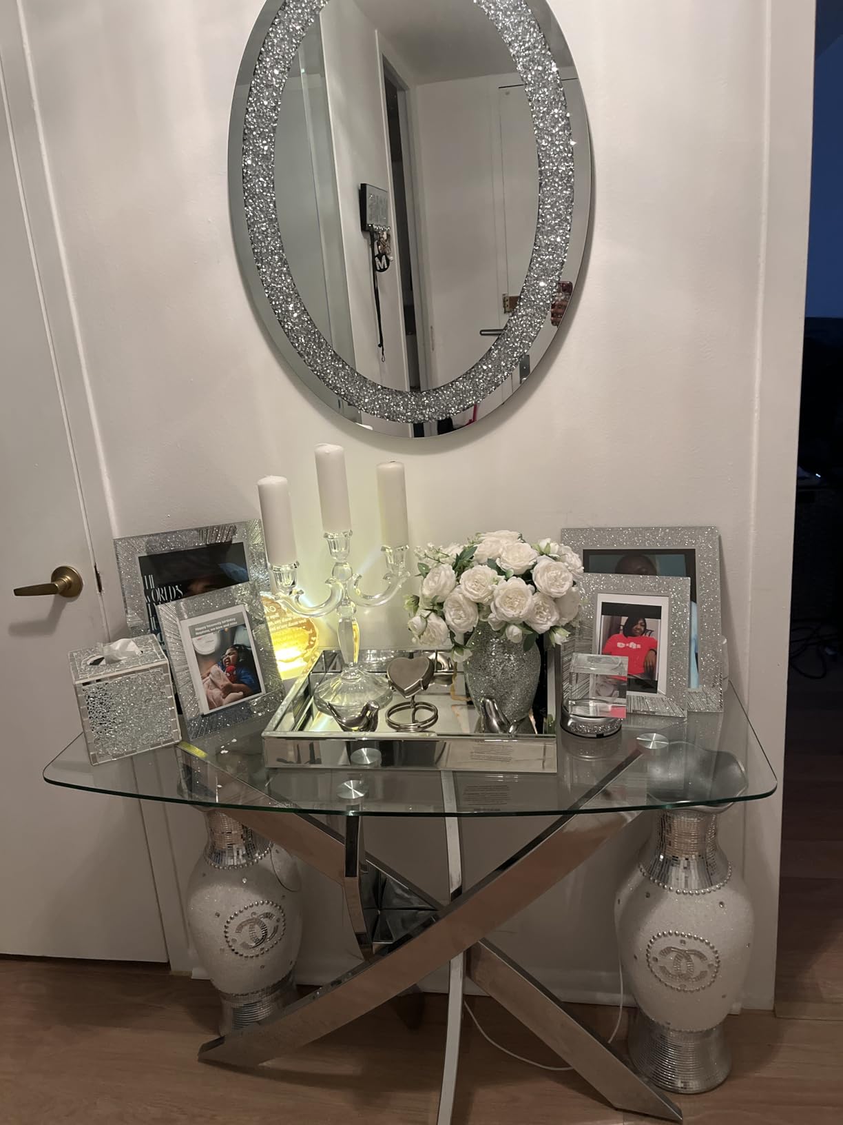 DMDFIRST Crystal Crushed Diamond Oval Shaped Silver Mirror Glam Bling for Wall Decoration 24x32x0.9inch Frameless Wall Hang Sparkly Glass Mirror Stunning Stylish Fashion Home Decor Decorative Mirror customer photo 1