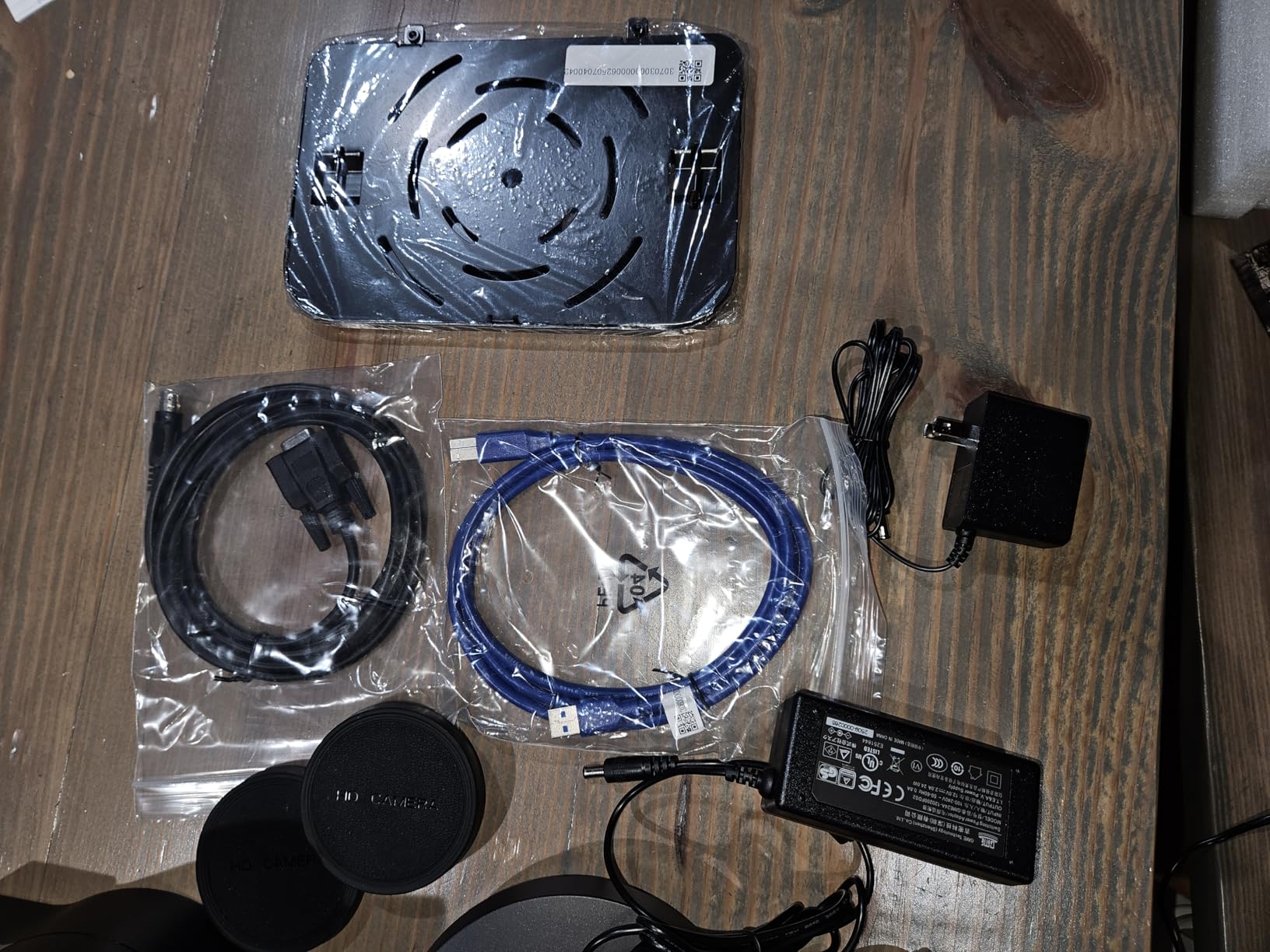 FoMaKo HDMI PTZ Camera,20X Optical Zoom, AI Auto-Tracking Gen 3, PoE, NDI Upgradable, PTZ Camera Bundle with Controller for Church Worship, FMK20SDIx2+KC608, BH202 customer photo 1