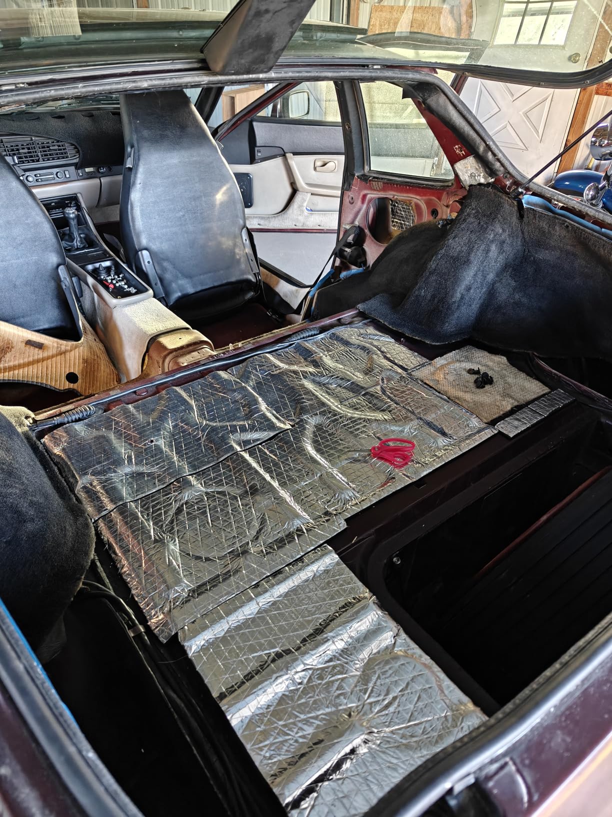Car Sound Deadening Material Mat - 197 mil 8.7 sqft Auto Audio Deadener Foam, Sound Dampening and Heat Insulation for Truck, Vehicle customer photo 1
