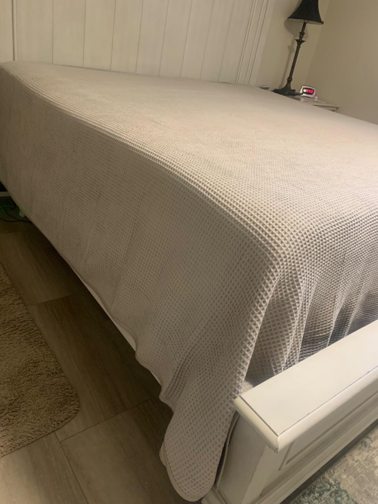 Waffle Bed Blanket - Full/Queen, White - Luxury 100% Organic Cotton - Soft, Lightweight and Breathable - Textured Waffle Weave Design customer photo 1
