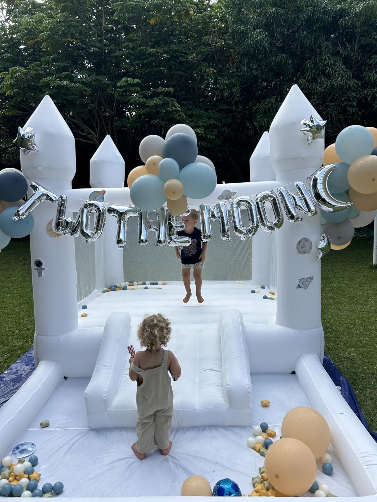Inflatable White Bounce House for Kids with UL Blower-Portable, Large Ball Pool and Jump Space 3in1 Bouncy Castles (Oxford material-13' L X 8' W X 8' H) customer photo 1