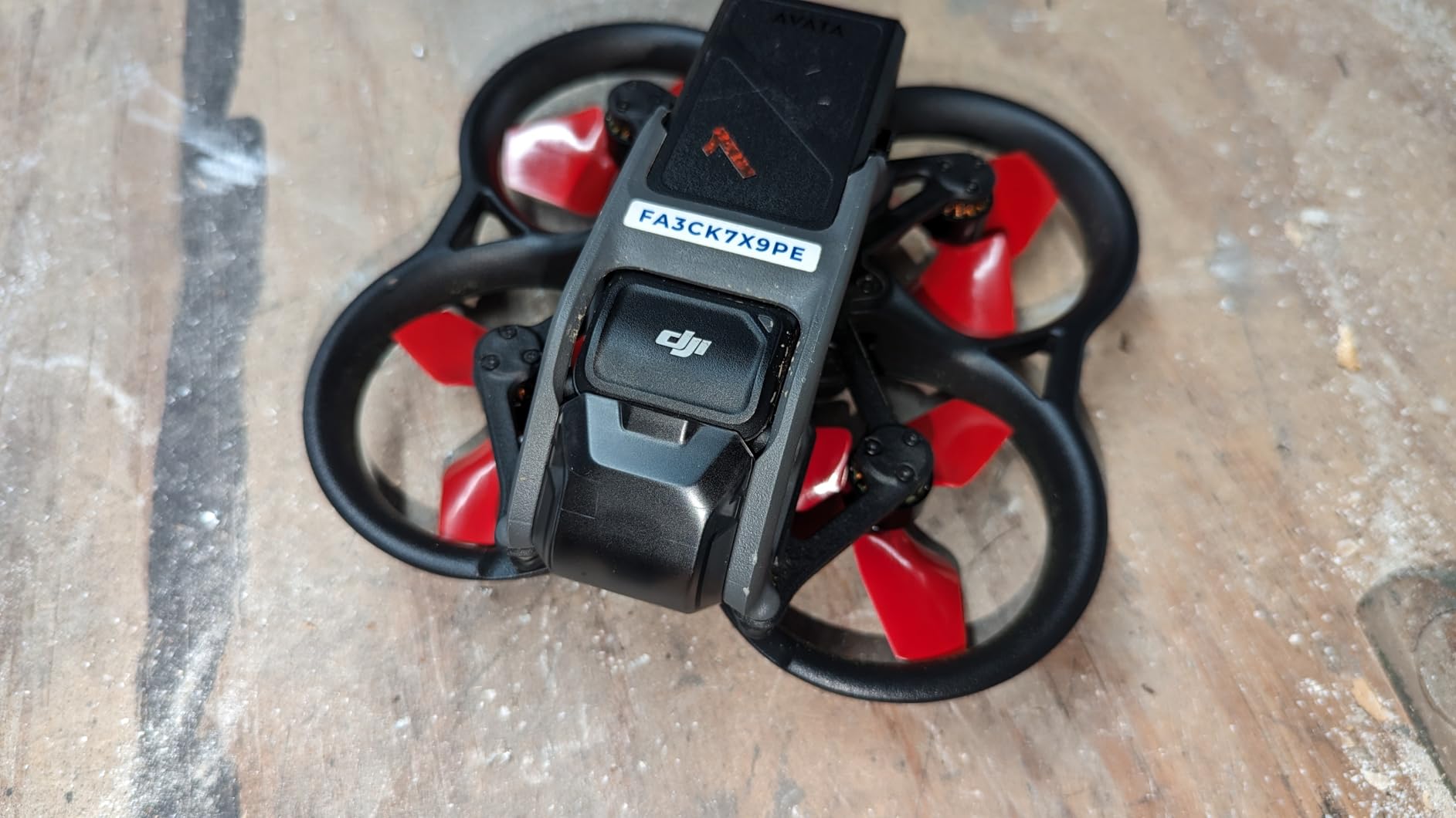 DJI Avata Explorer Combo, First-Person View Drone with Camera 4K, Super-Wide 155 degree FOV, Includes New RC Motion 2 and Goggles Integra customer photo 1