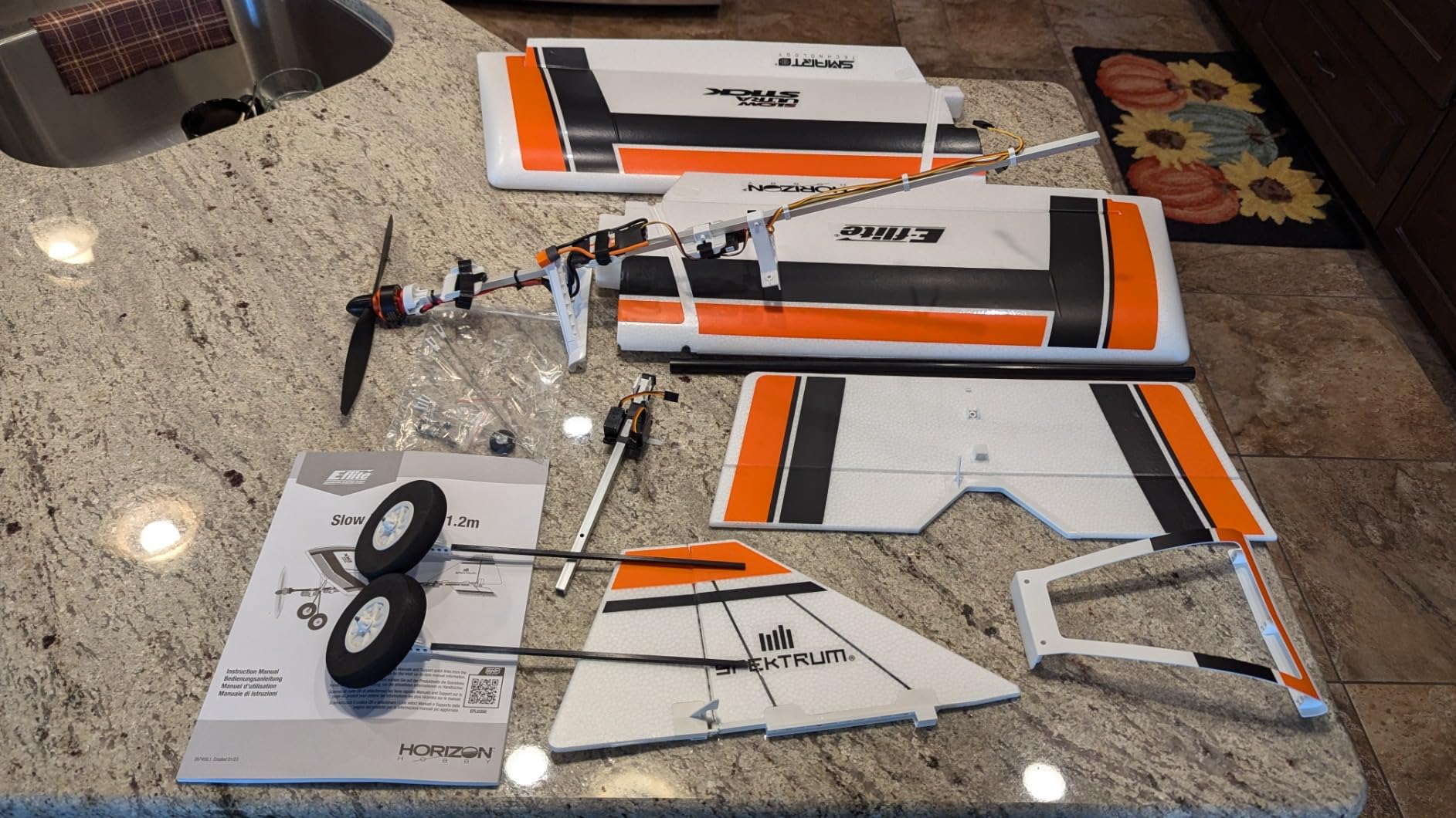 E-flite RC Airplane Slow Ultra Stick 1.2m BNF Basic Transmitter Battery and Charger Not Included with AS3X and Safe Select customer photo 2
