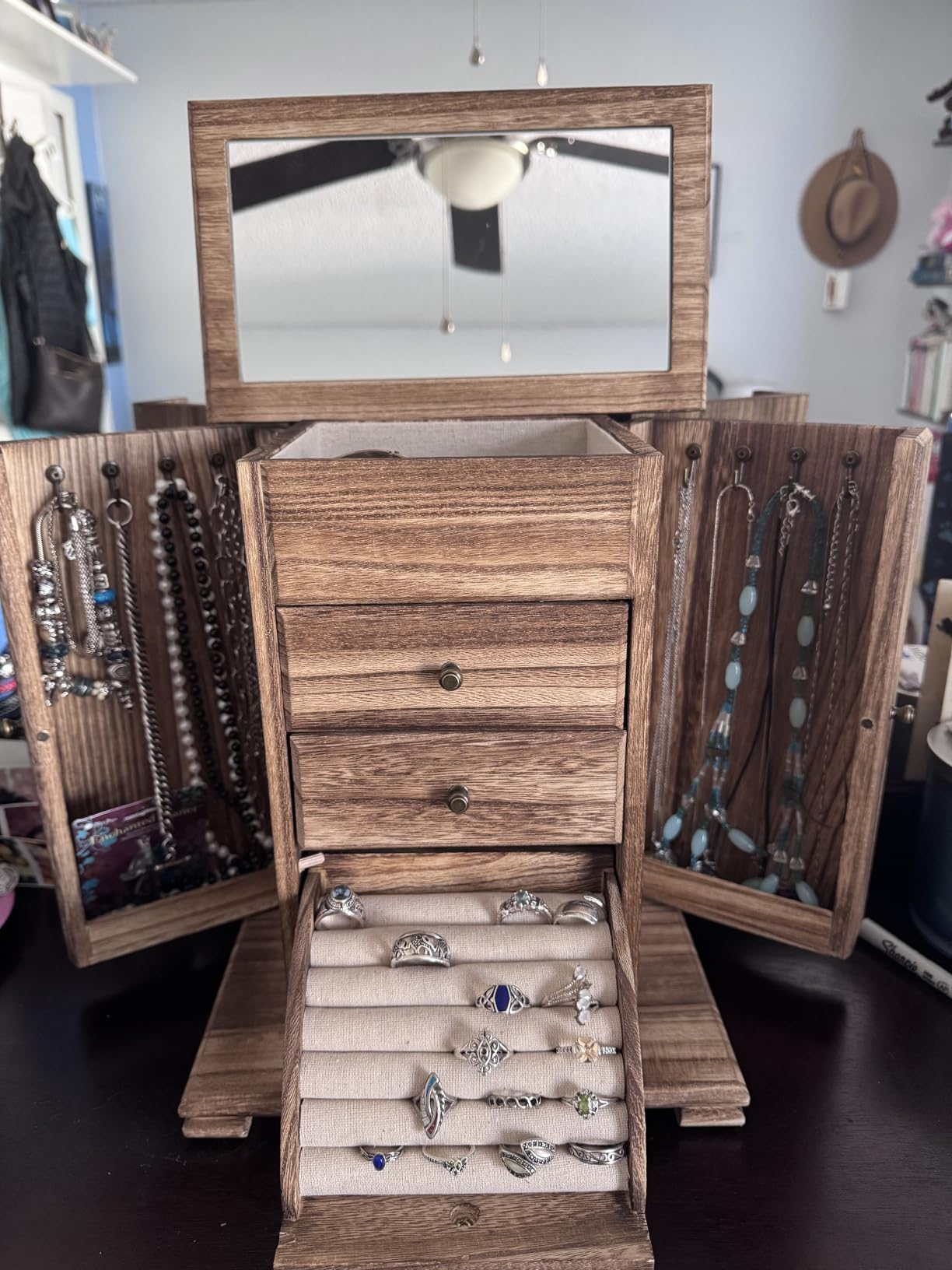Emfogo Standing Jewelry Armoire, 7 Drawers & 2 Side Doors Jewelry Armoire Cabinet Standing with Top Flip Makeup Mirror, Jewelry Chest Jewelry Boxes customer photo 1
