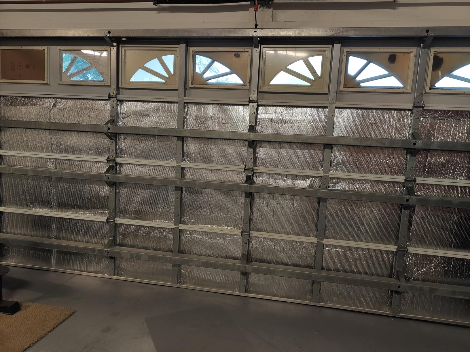 Frienda 24 Pcs Garage Door Insulation Panels Kits Double Bubble Reflective Aluminum Foil Radiant Barrier Thermal Insulation Sheet for Garages Greenhouses Attics Walls Windows (24 x 48 Inch) customer photo 1