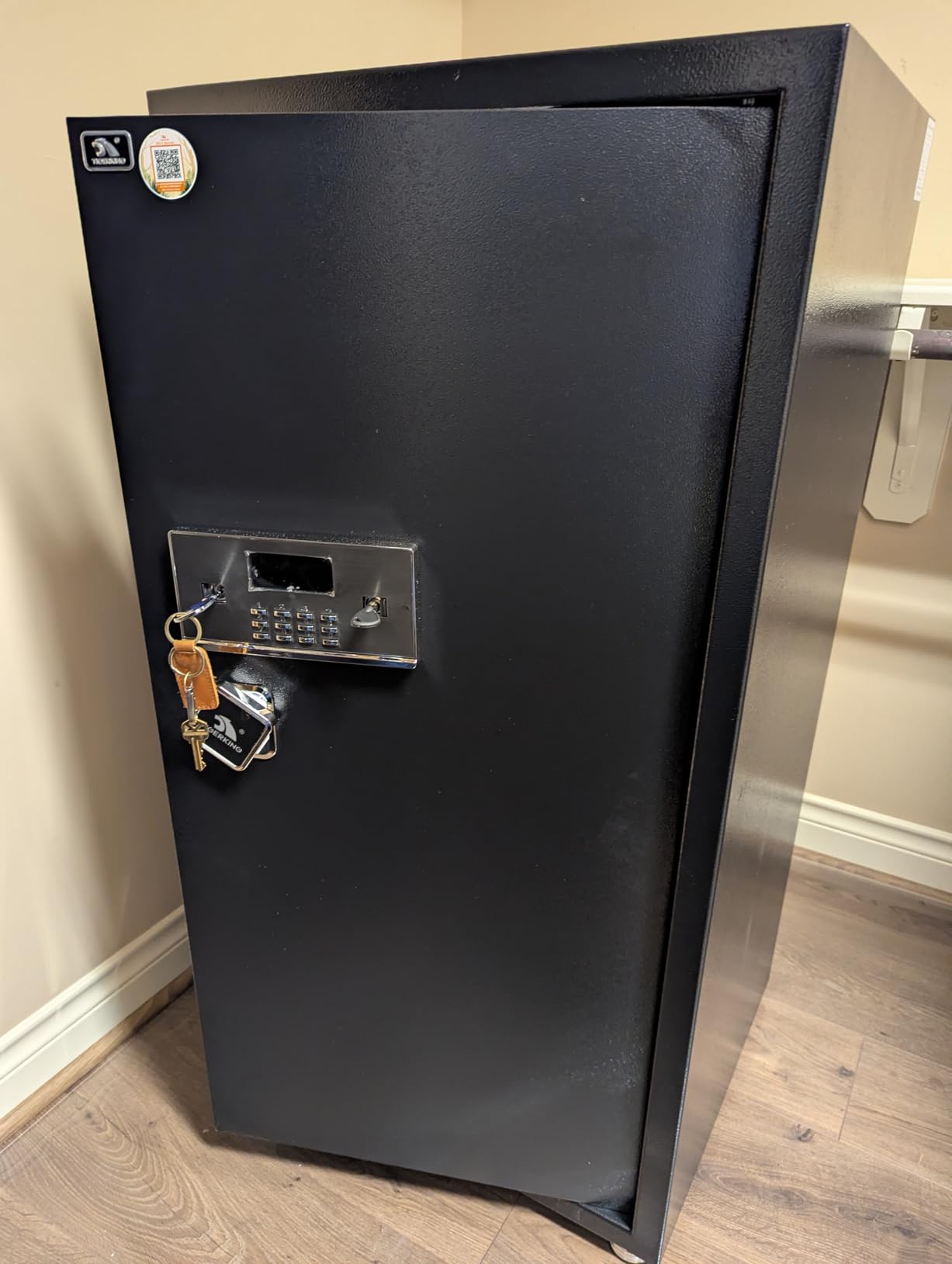 TIGERKING 11.5 Cubic Feet Extra Large Heavy Duty Safe Box, Home Safe with Double Safety Key Lock and Separate Lock Box, Digital safe with 3 Removable Shelf for Home Hotel Office,180lbs customer photo 1