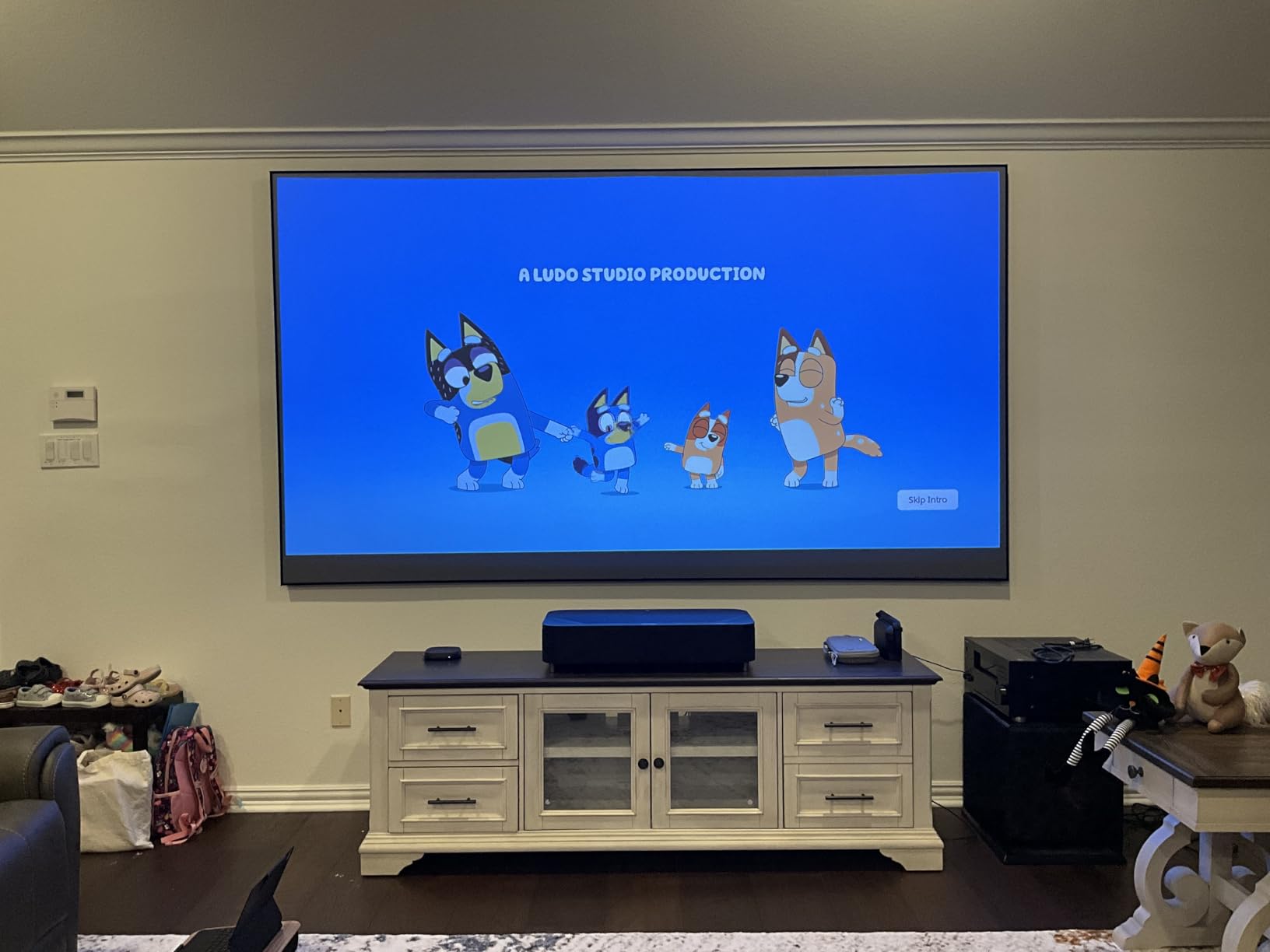 Silver Ticket Products S7 Series 6 Piece Thin Bezel Home Theater Fixed Frame 4K/8K Ultra HD, HDTV, HDR & Active 3D Projection Screen, 16:9 Format, 100