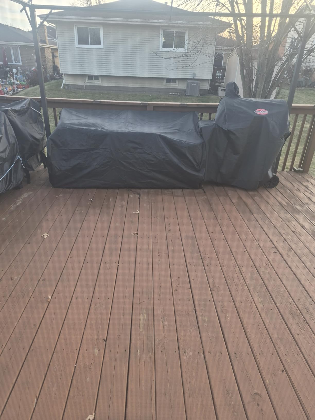 Waterproof 88W×40D×33H Outdoor Sofa Cover - Heavy-Duty 3-Seater Patio Bench Protector, Fits 86-88 Inch Furniture with Anti-Wind Straps & Air Vents, All-Weather Black customer photo 1