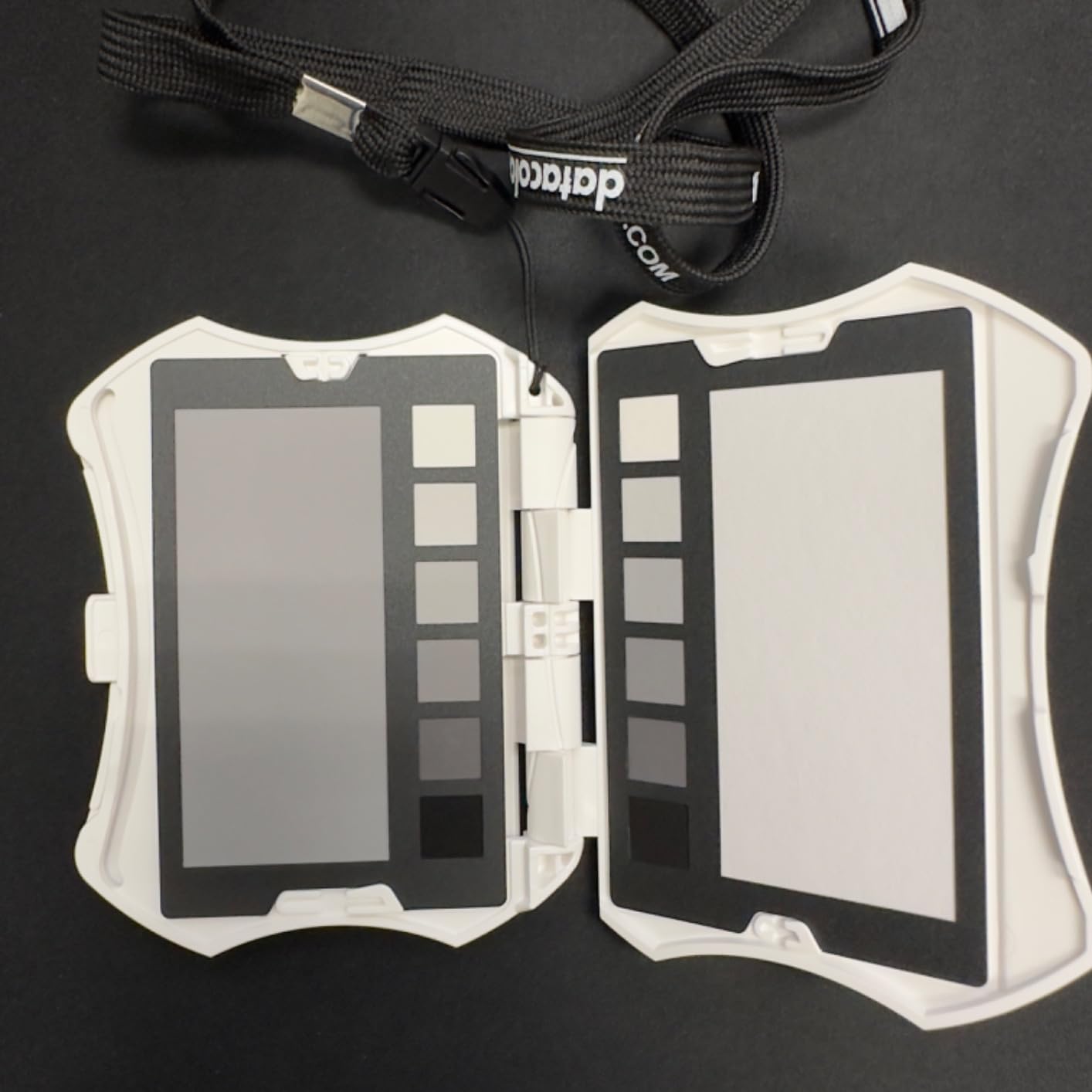 Spyder Checkr Video - Video Color Tool with Patent-Pending Color Pattern Card for More Color Information at-a-Glance for Precise Color & Exposure. customer photo 1