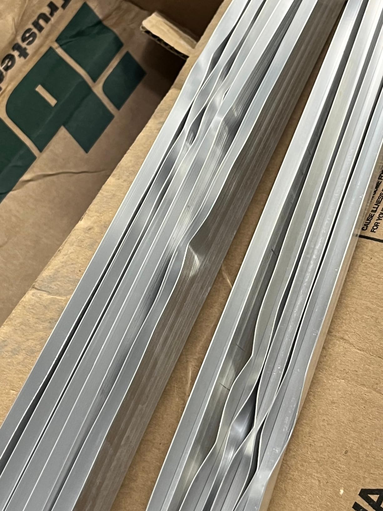 Hotop Polycarbonate Greenhouse Panels Kit 4' x 2' x 0.24'' Includes 6 Pack Clear Double Layer Polycarbonate Sheets 5 Pcs Aluminum Connecting Strips and 50 Pcs W Shaped Clips for Garden Covering customer photo 1