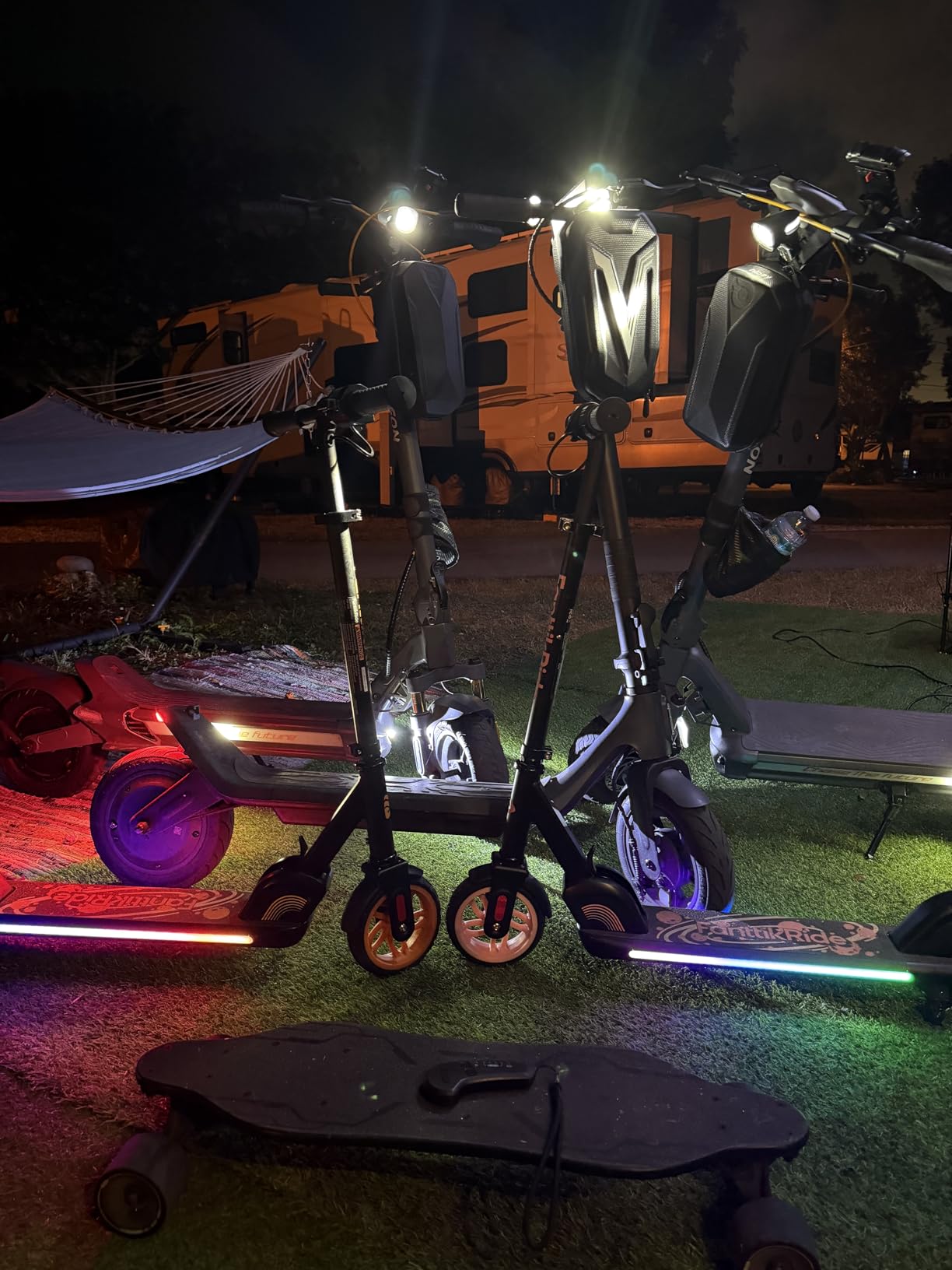 CUNFON Electric Scooter, Up to 31 MPH, 50-Mile Long Range, Dual Brake & Dual Suspension, 1600W Peak Motor, Off-Road Heavy Duty E-Scooter for Adults and Teens, 300+ lbs customer photo 2