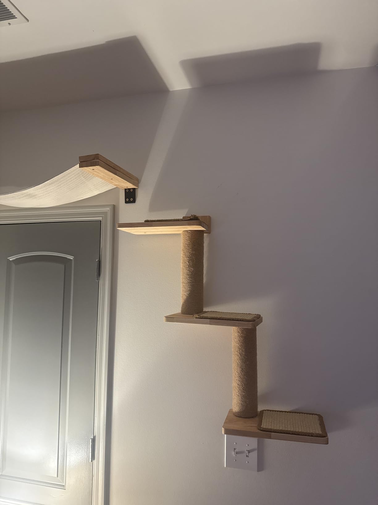 FUKUMARU Cat Wall Shelves, 3 in 1 Transformable Cats Scratching Post Wall Mounted, DIY Kitten Walls Jungle and Perch Platform Supplies, Suit for Climb, Play, Nap, Scratch customer photo 2