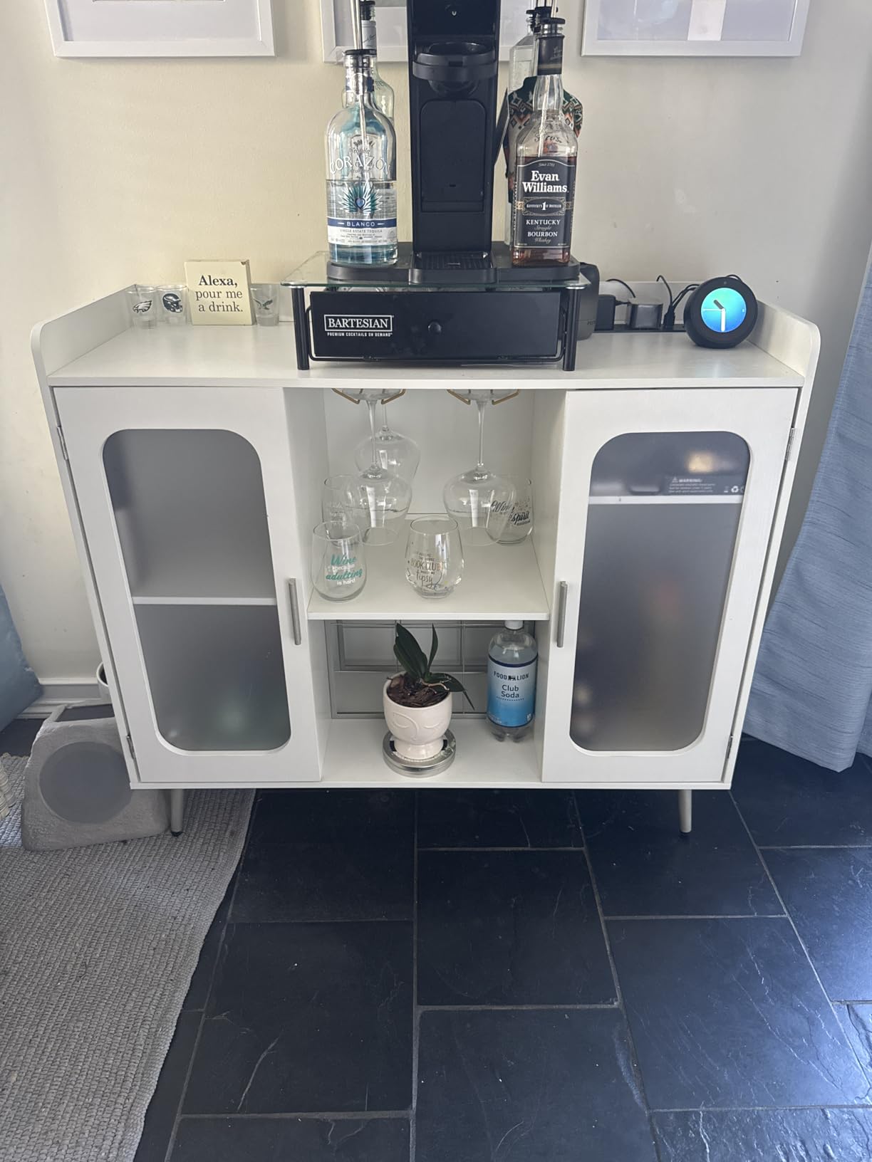 Hyomdeck Liquor Cabinet Bar with Power Outlet and LED Light customer photo 2