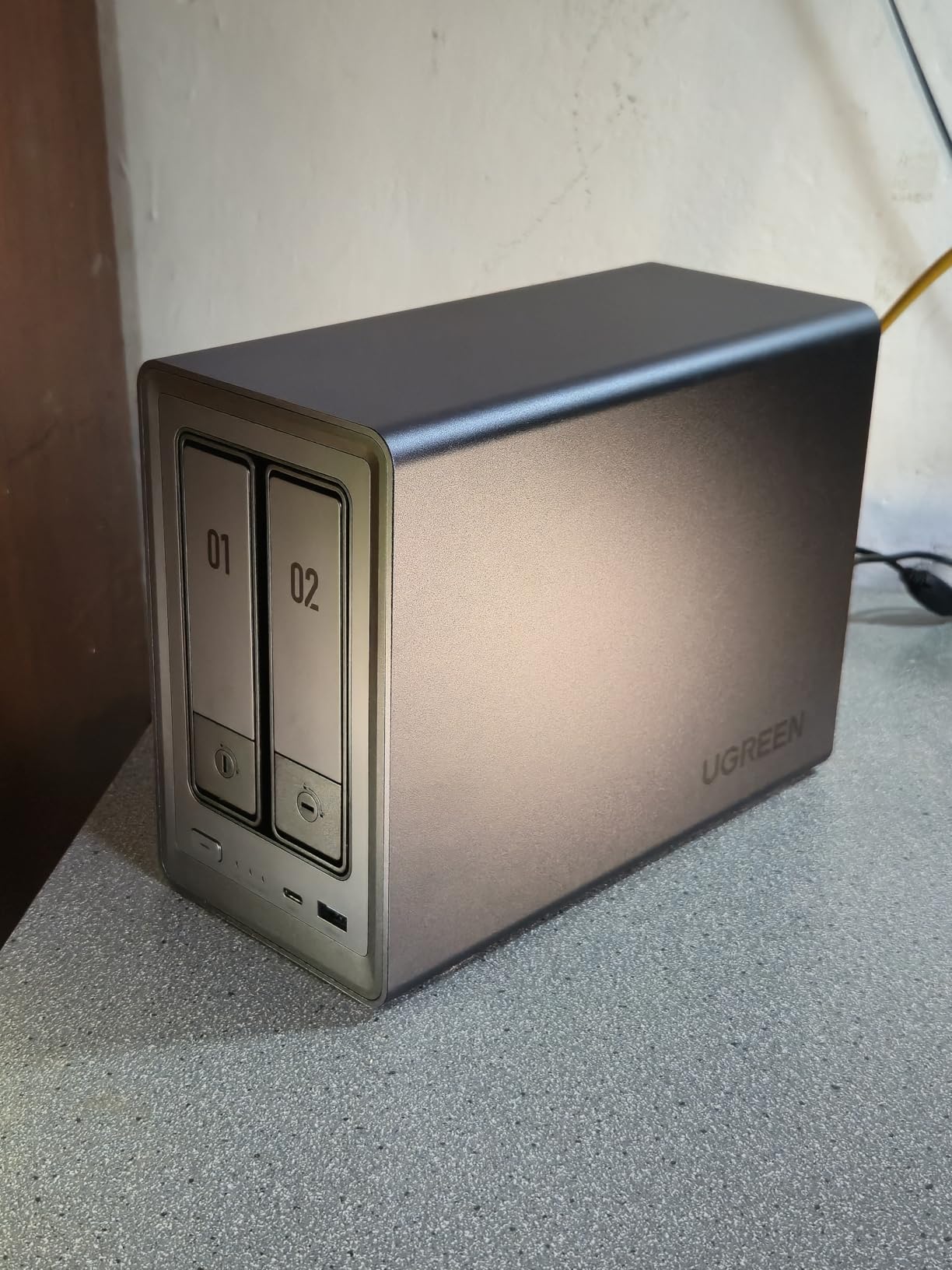 UGREEN NAS DXP2800 2-Bay Desktop All-Round NAS, Intel N100 Quad-core CPU, 8GB DDR5 RAM, 2.5GbE, 2X M.2 NVMe Slots, 4K HDMI, Network Attached Storage (Diskless) customer photo 2