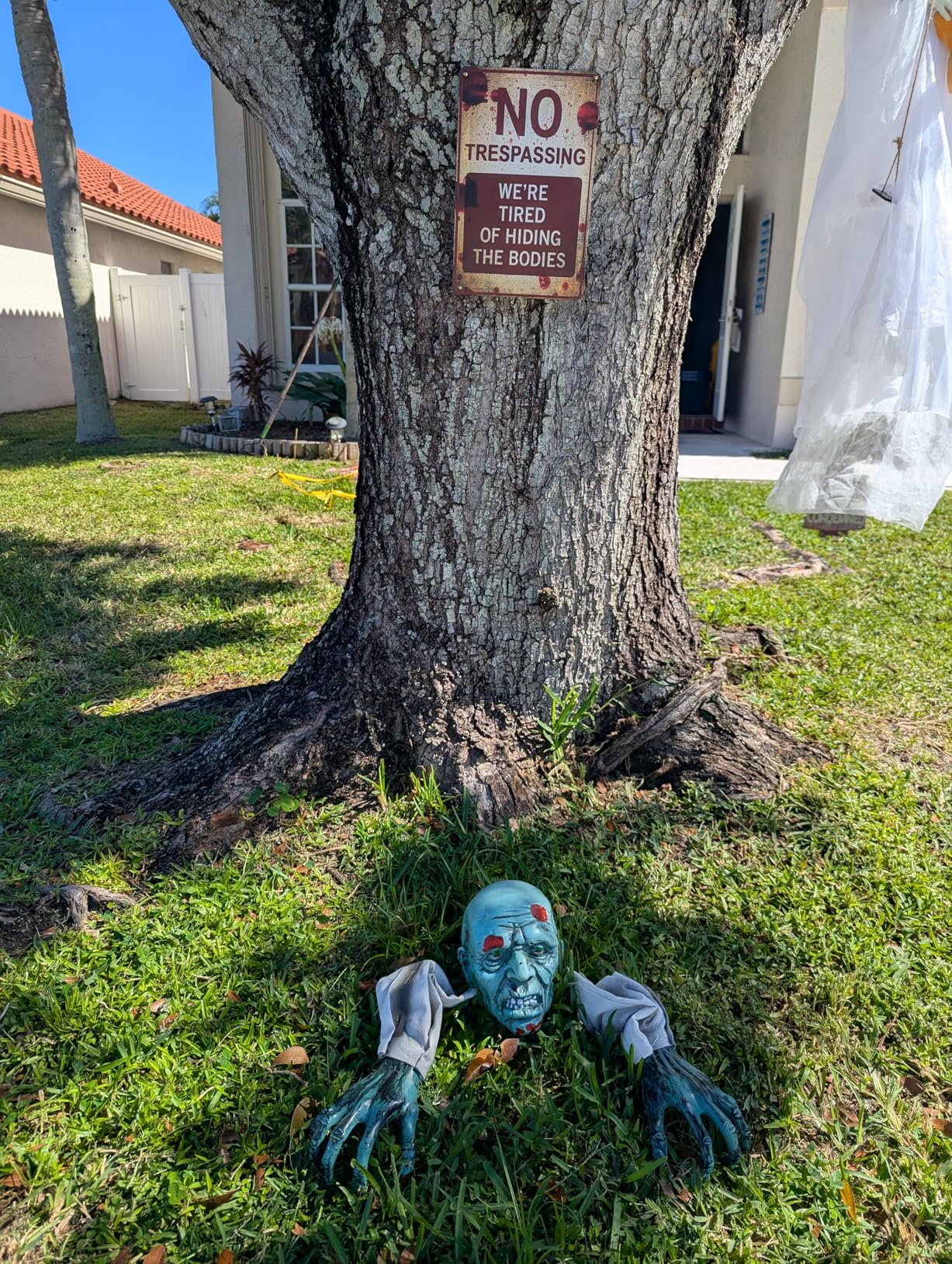 Realistic Zombie Garden Stakes Halloween Decorations Outdoor Yard Stakes Outside House Lawn Patio Party Graveyard Scenes customer photo 1