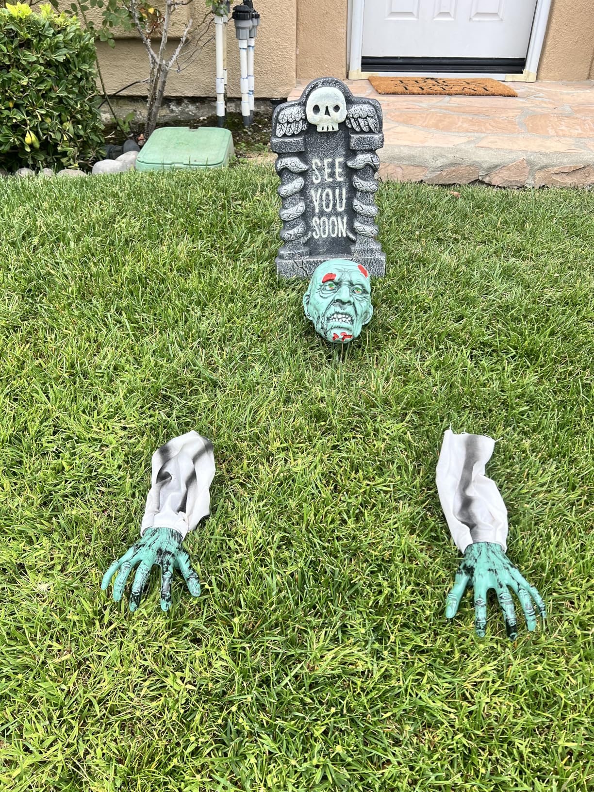 Realistic Zombie Garden Stakes Halloween Decorations Outdoor Yard Stakes Outside House Lawn Patio Party Graveyard Scenes customer photo 2