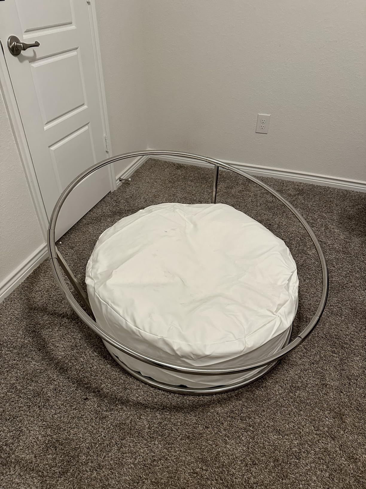 Newborn Photography Props Newborn Posing Table with Beanbag (Unfilled), 6 Clips Baby Photoshoot Stand Infant Backdrop Support Stand for Travelling Newborn Photographers customer photo 2