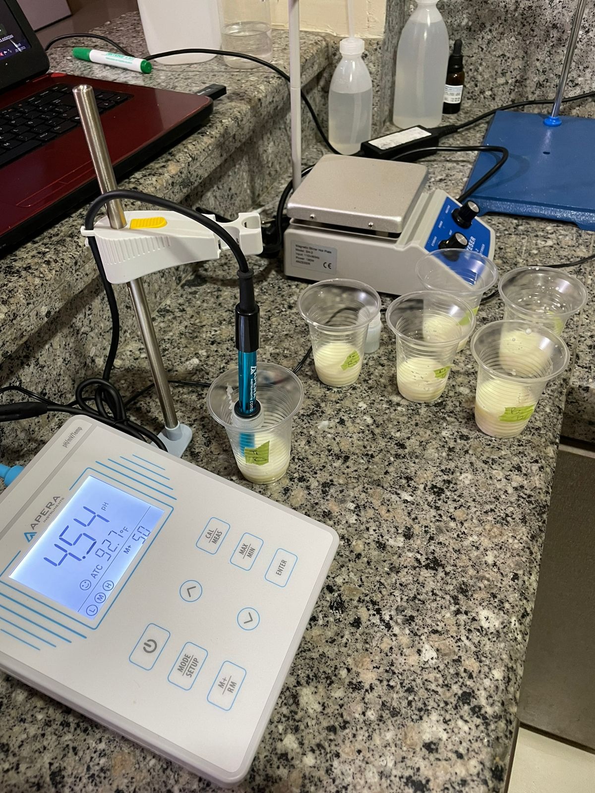 Apera Instruments PH700-BC Benchtop Lab pH Meter for Biotechnology and Pharmaceutical Samples, Liquid Food, Protein-containing Liquids, Compatible with TRIS Buffers customer photo 2
