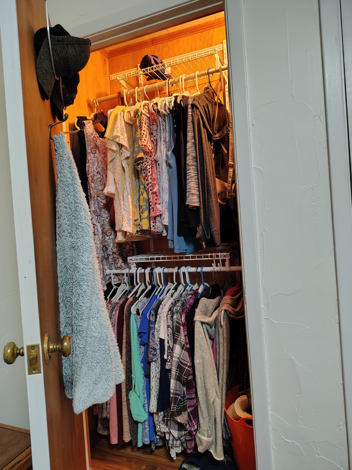 SONGMICS HOME Closet System, Closet Insert Organizer, 2 ft, Adjustable Metal Shelving Unit with 2 Hanging Rods, 2 Shelves, and Hooks, for Pantry Mudroom Garage Basement, Cloud White URGR030W01 customer photo 1