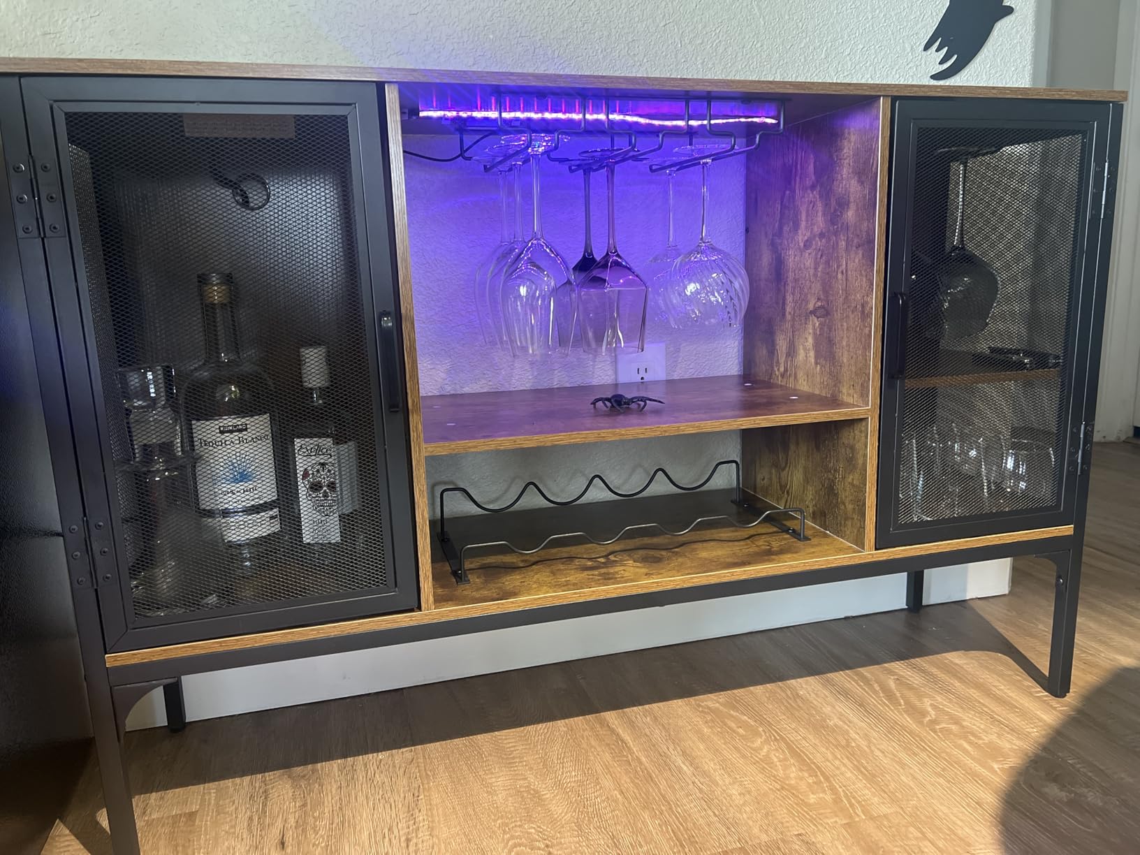Homieasy Wine Bar Cabinet with Power Outlets & LED Lights customer photo 1