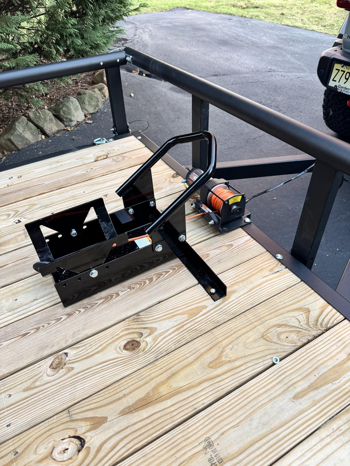 JY PERFORMANCE Motorcycle Wheel Chock, Heavy Duty Motorcycle Front Wheel Stand for Trailer, Cruiser, Sports & Dirt Bikes, 1800 lb Capacity Adjustable Wheel Stand for 15