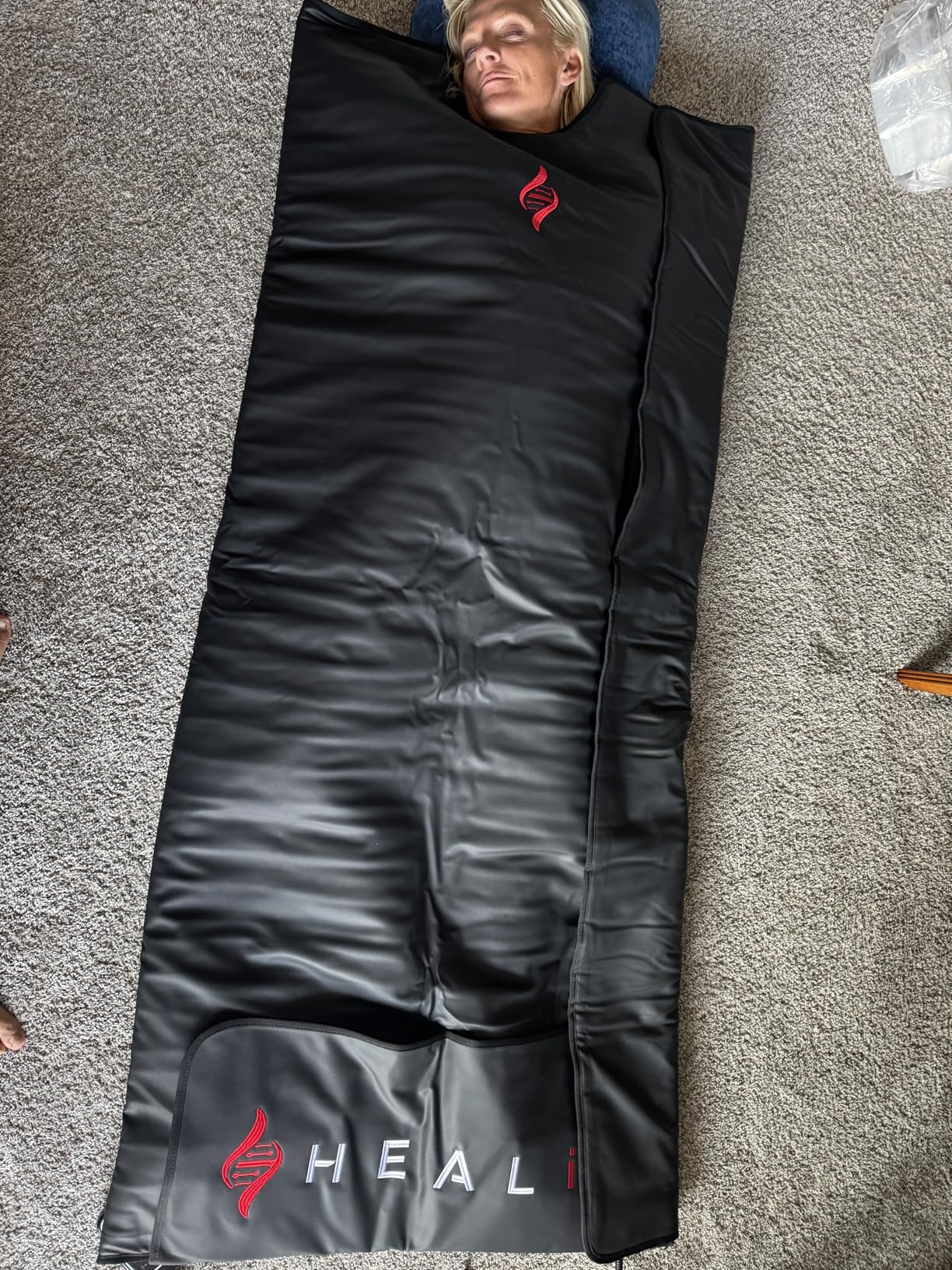Healix Infrared Sauna Blanket Zero EMF | Portable Home Sauna Blanket for Relaxation & Wellness | Far Infrared Heating, Adjustable Temp (77-176F) customer photo 1